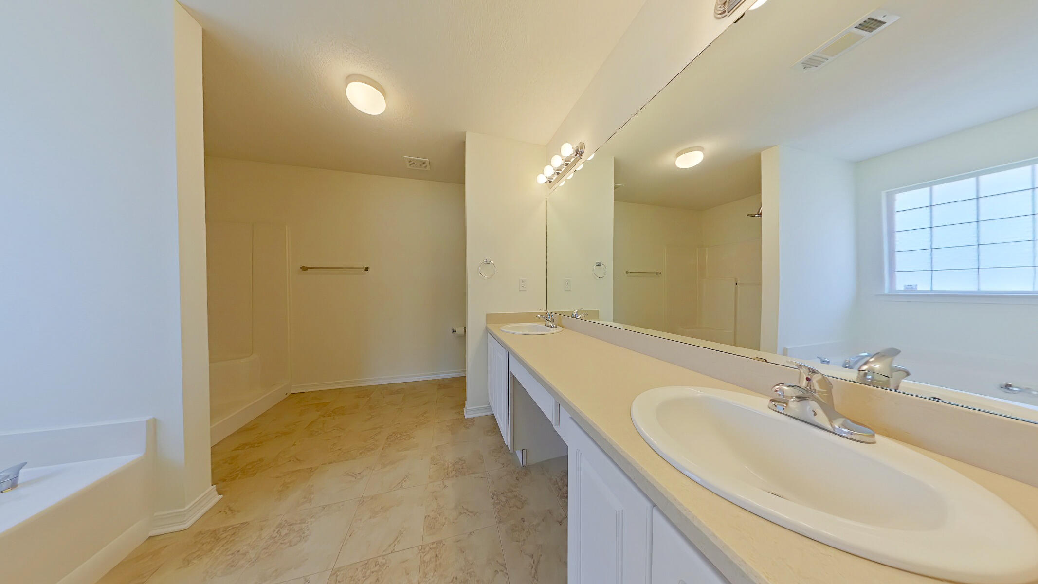 ROSS CROSSING - Residential