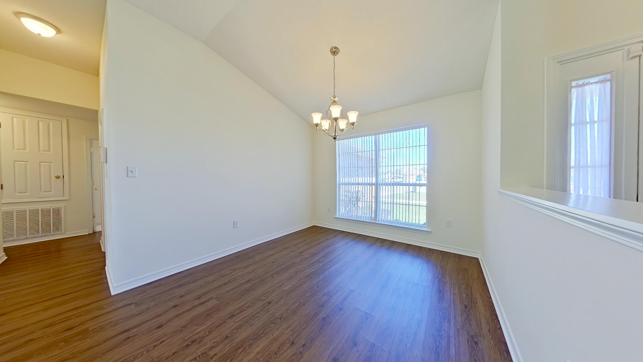 ROSS CROSSING - Residential