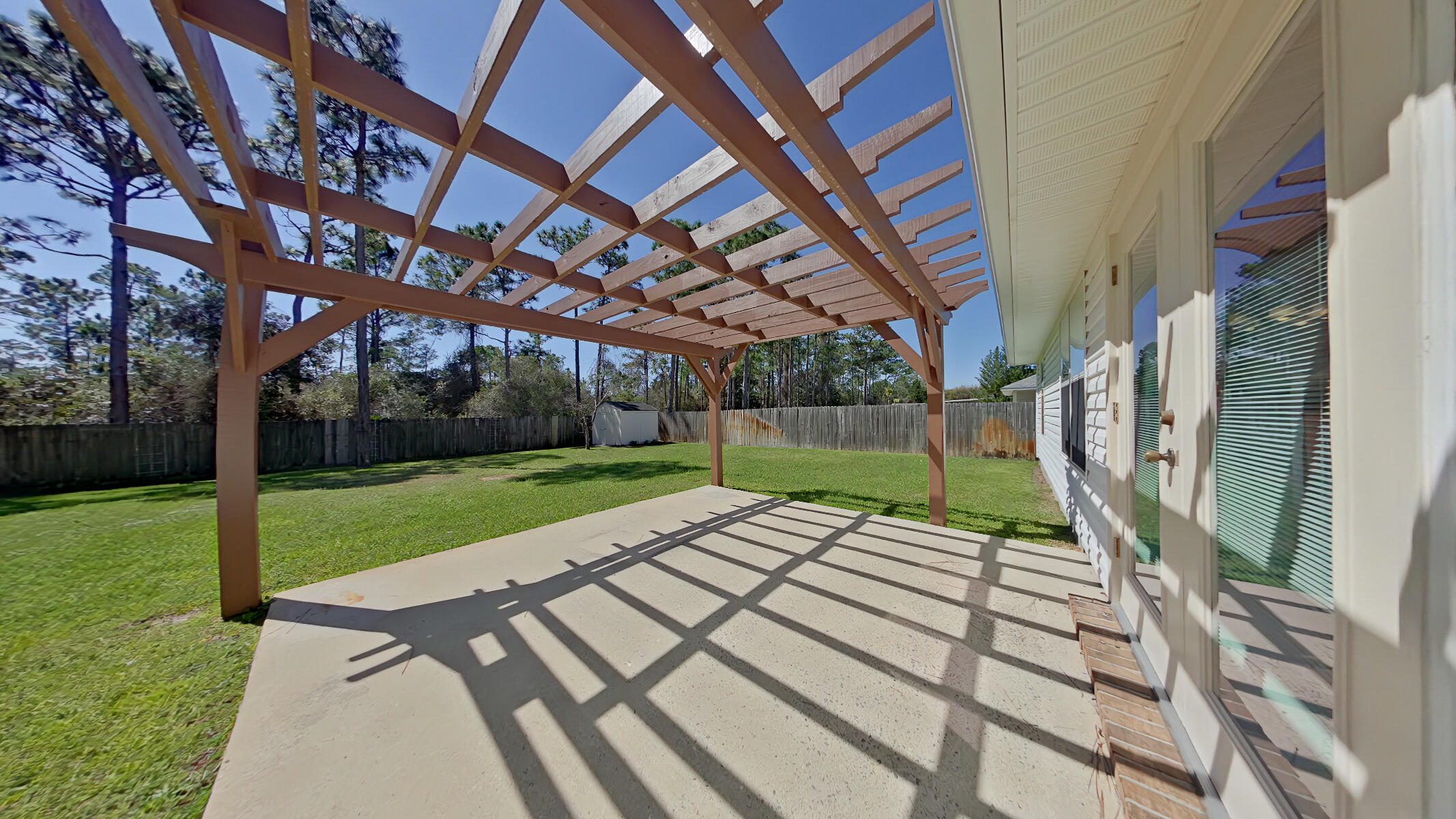 ROSS CROSSING - Residential