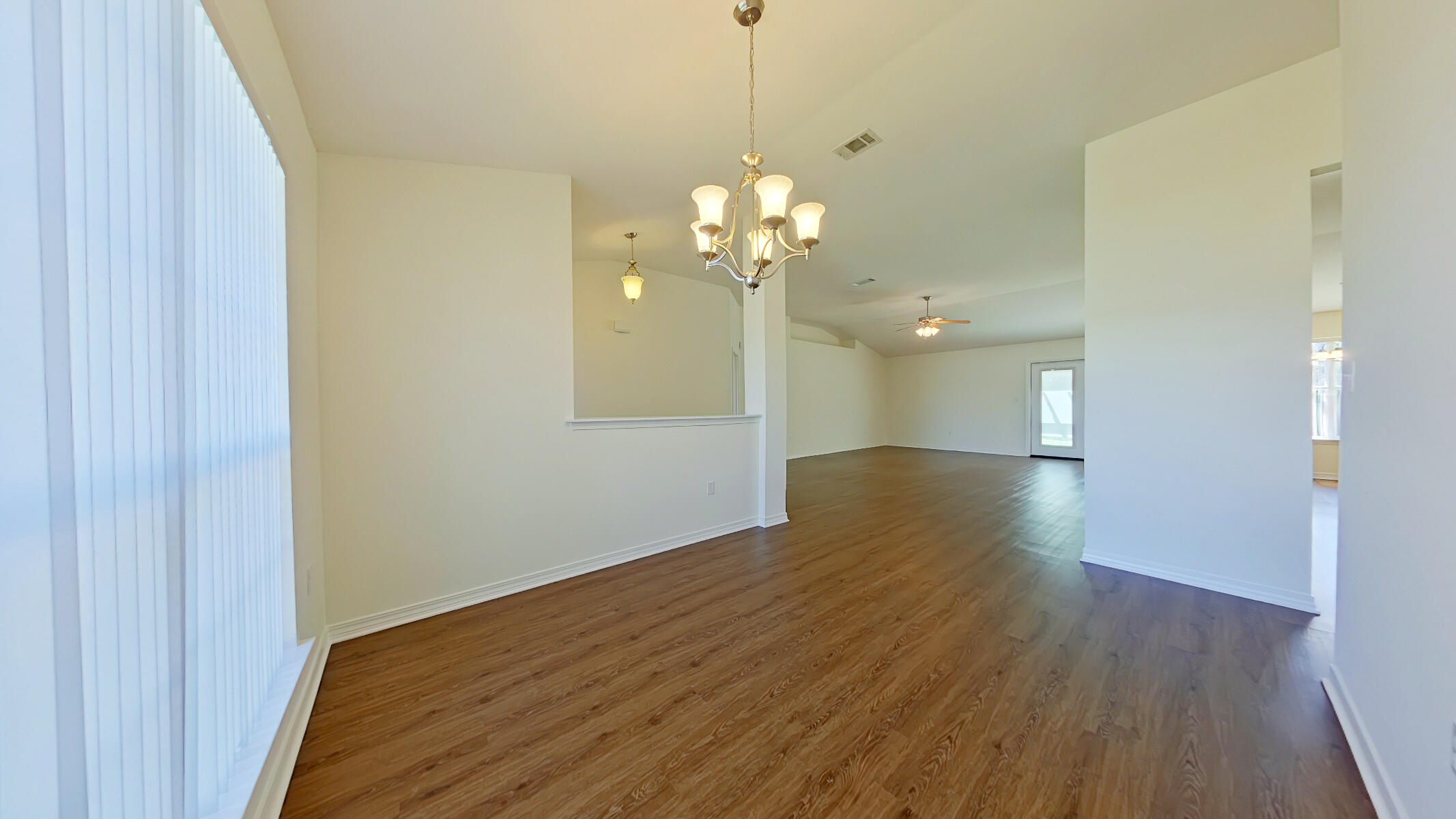 ROSS CROSSING - Residential