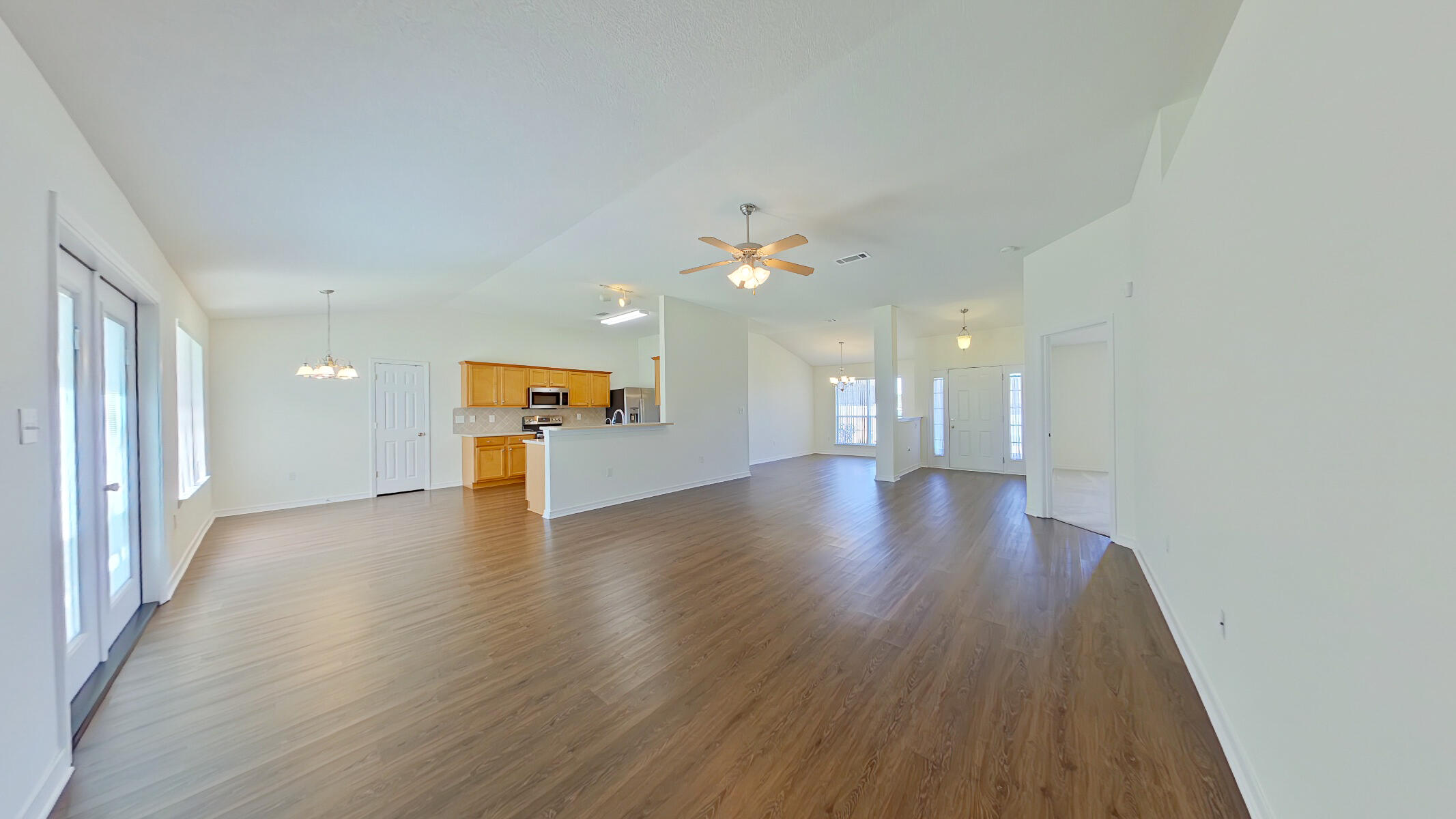ROSS CROSSING - Residential