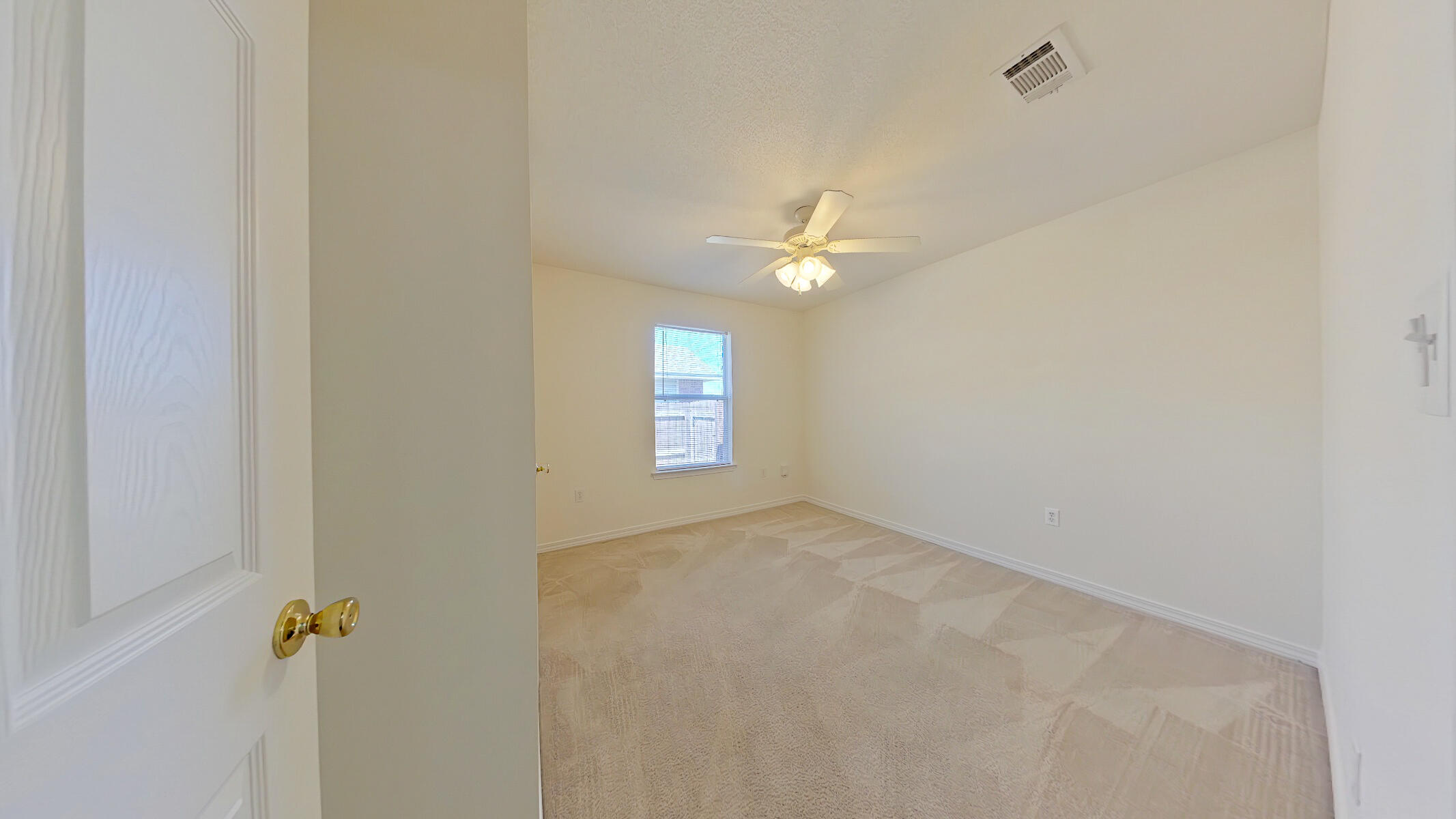 ROSS CROSSING - Residential