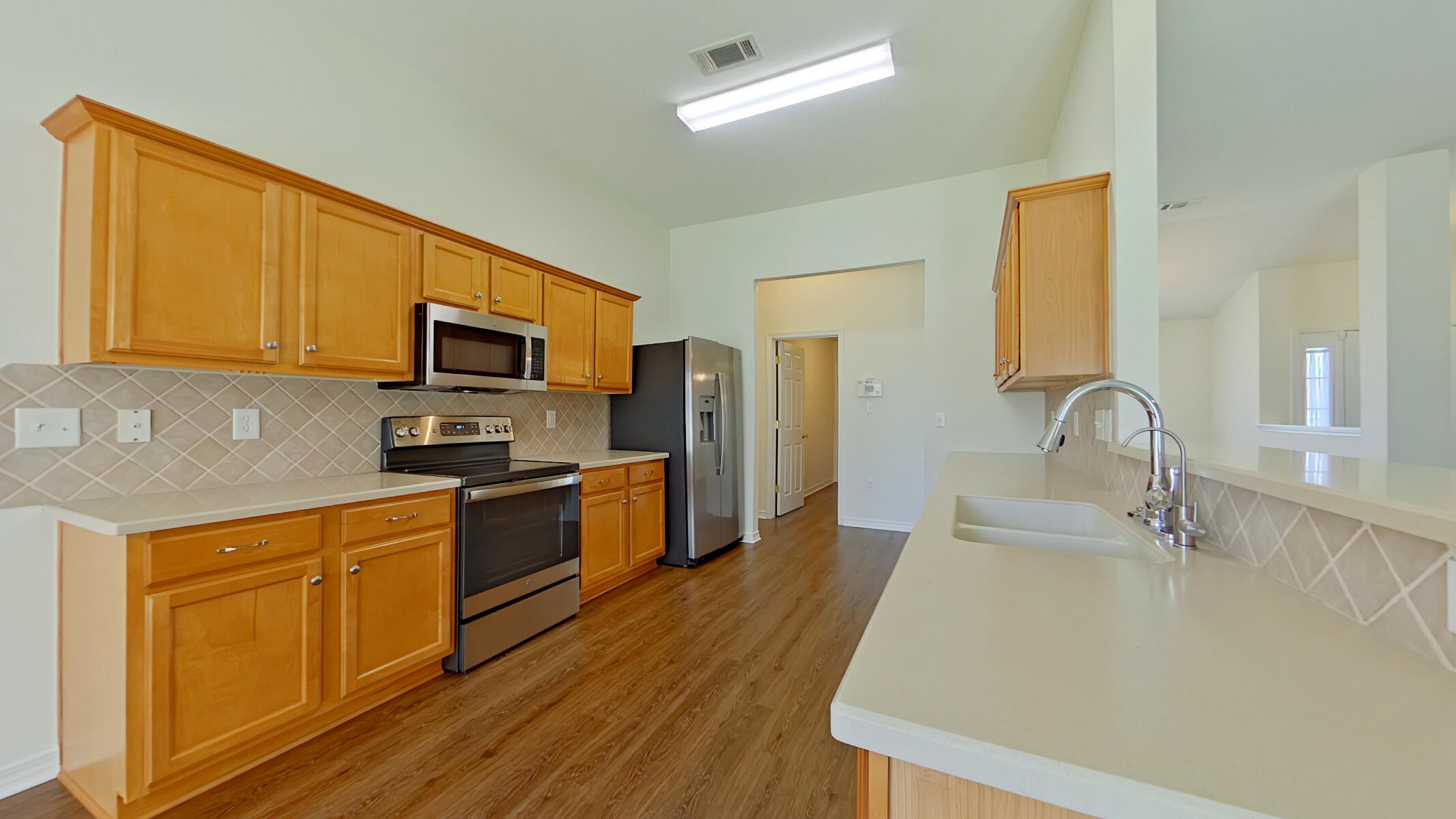 ROSS CROSSING - Residential