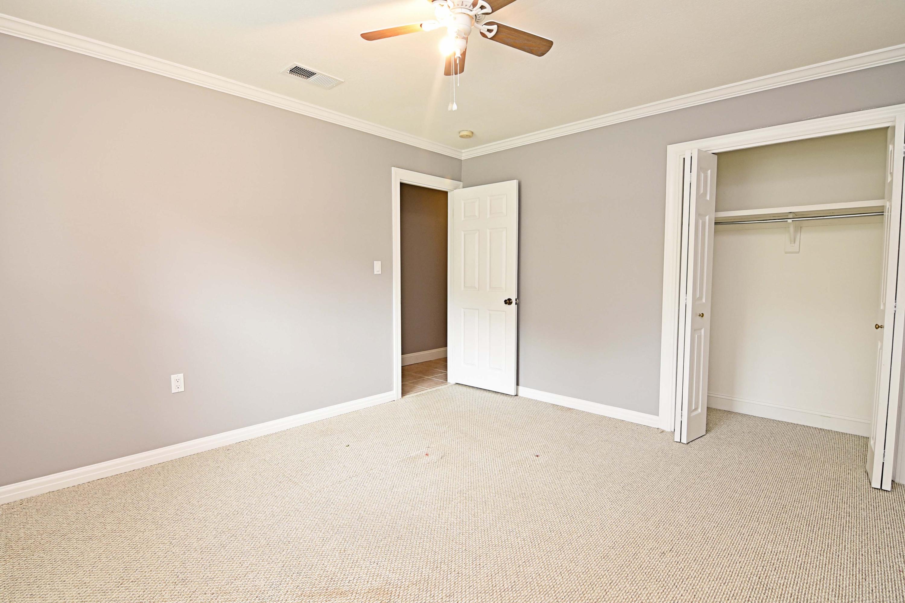 RAINTREE ESTATES - Residential