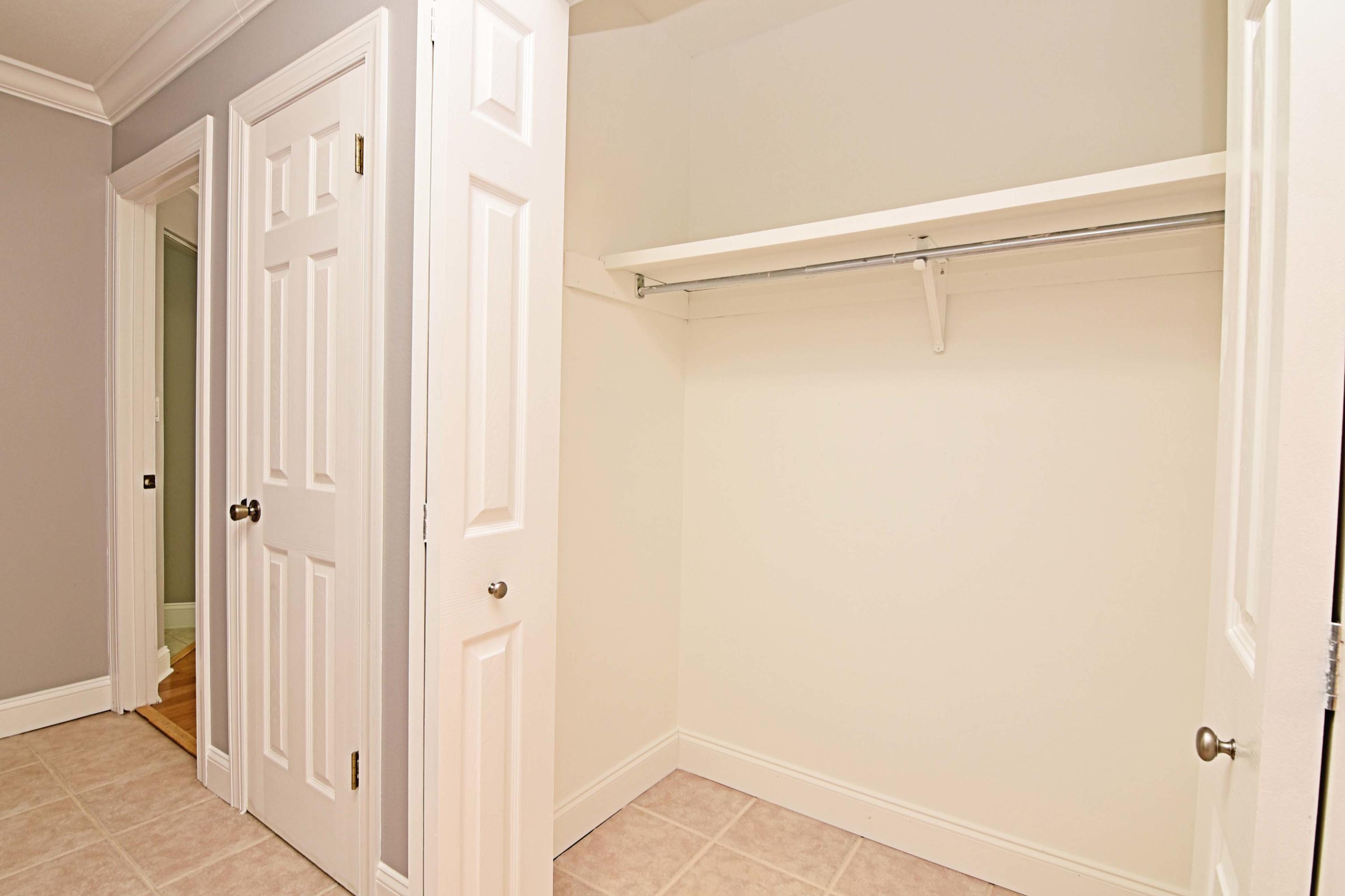 RAINTREE ESTATES - Residential