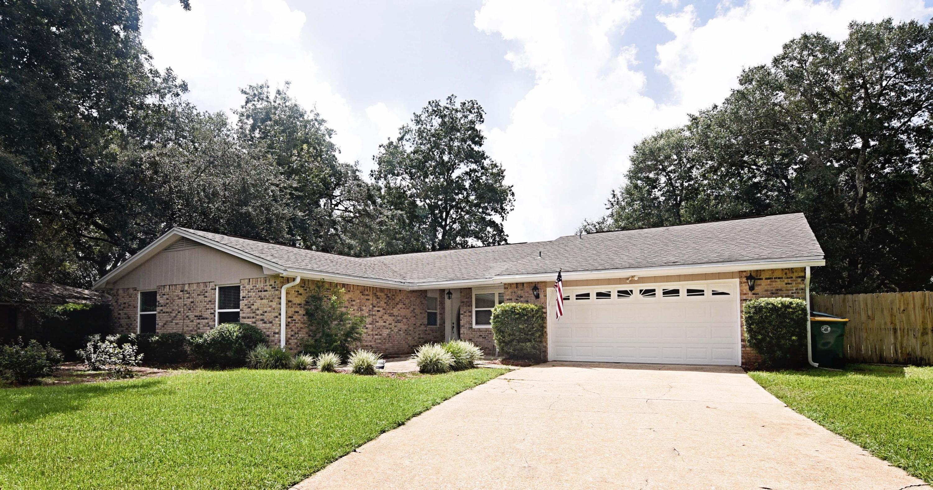 RAINTREE ESTATES - Residential