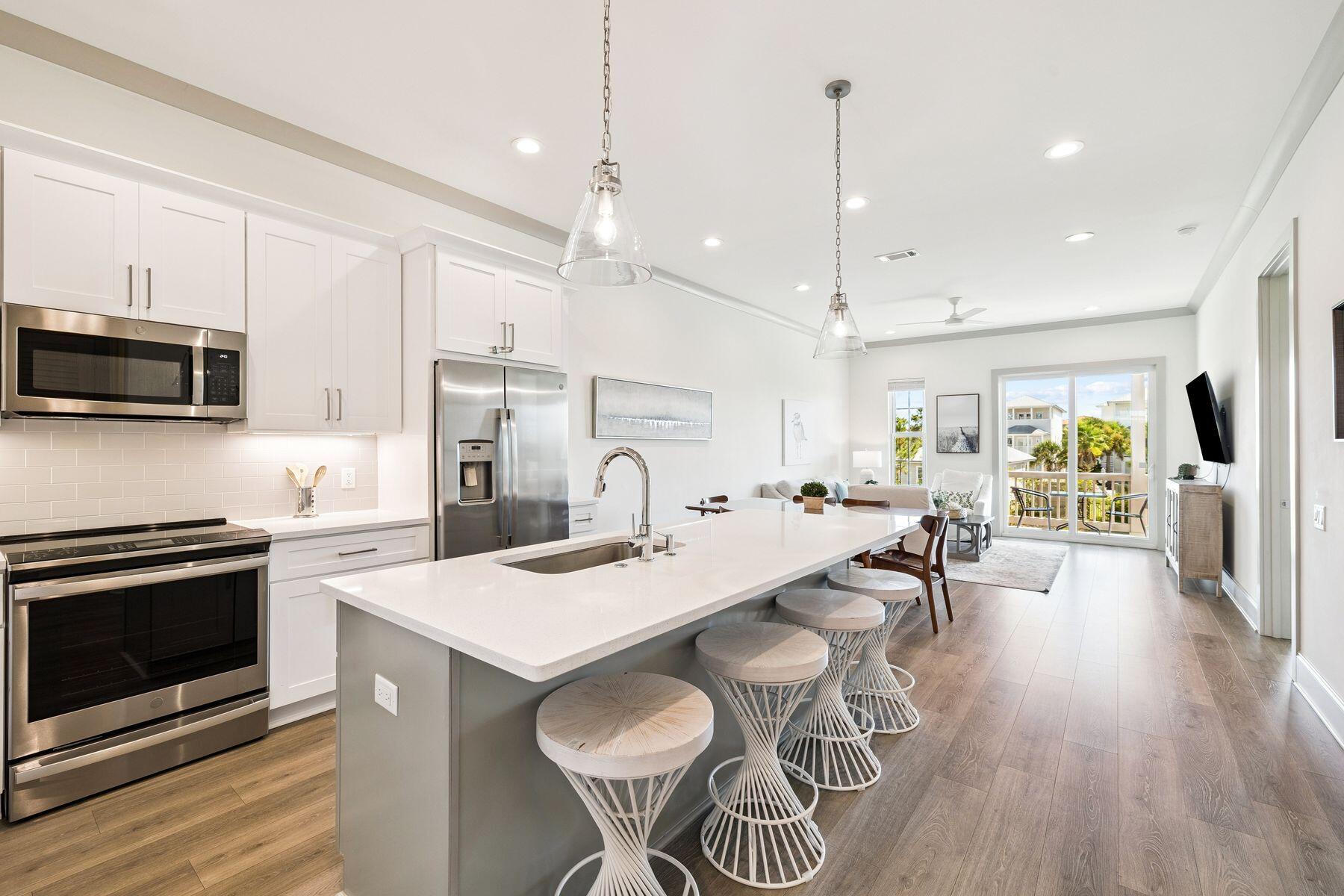 AZURE AT 30A - Residential