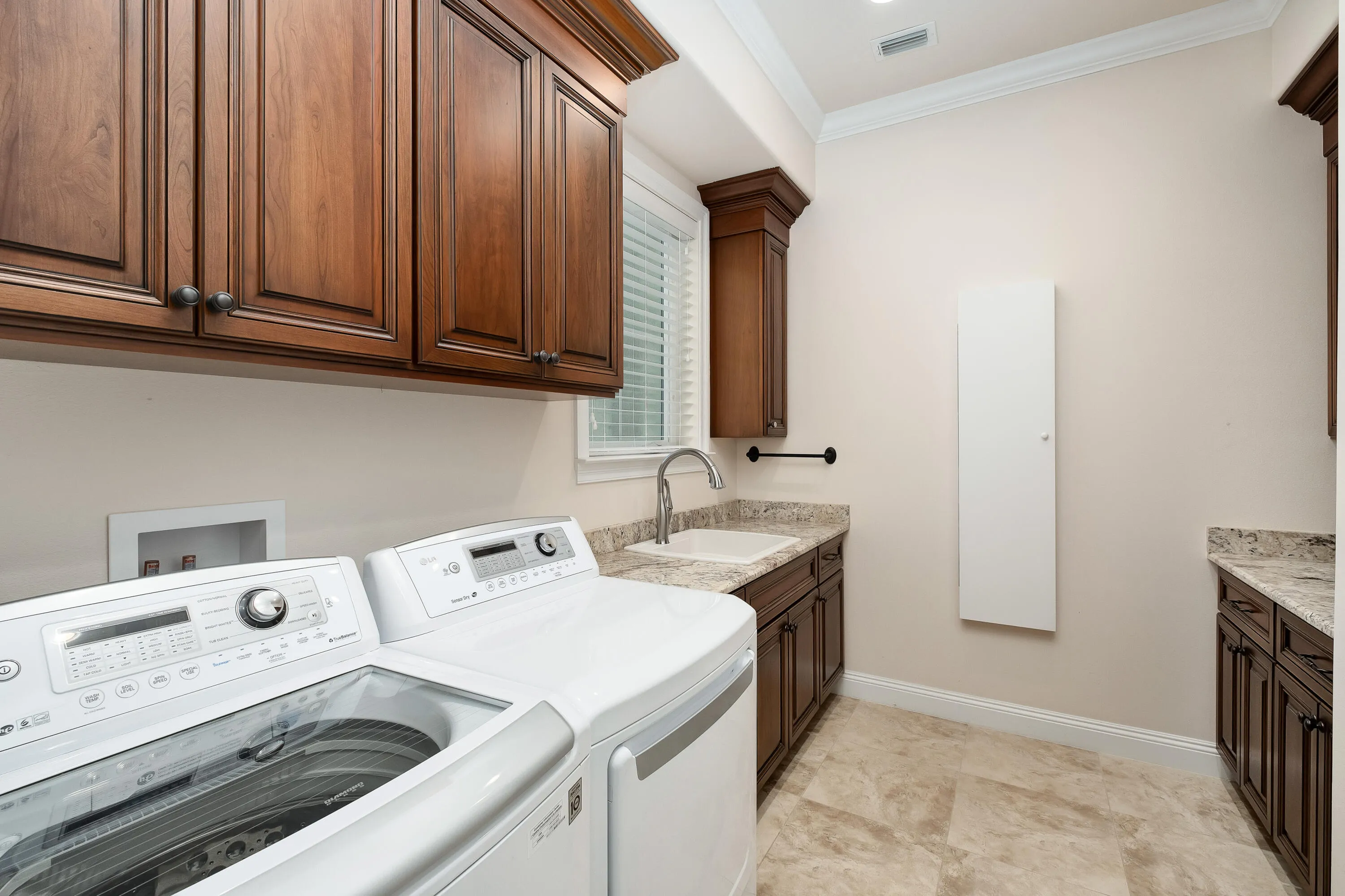 Miramar Beach, Florida 32550, United States, 5 Bedrooms Bedrooms, ,6 BathroomsBathrooms,Residential,Active,29864