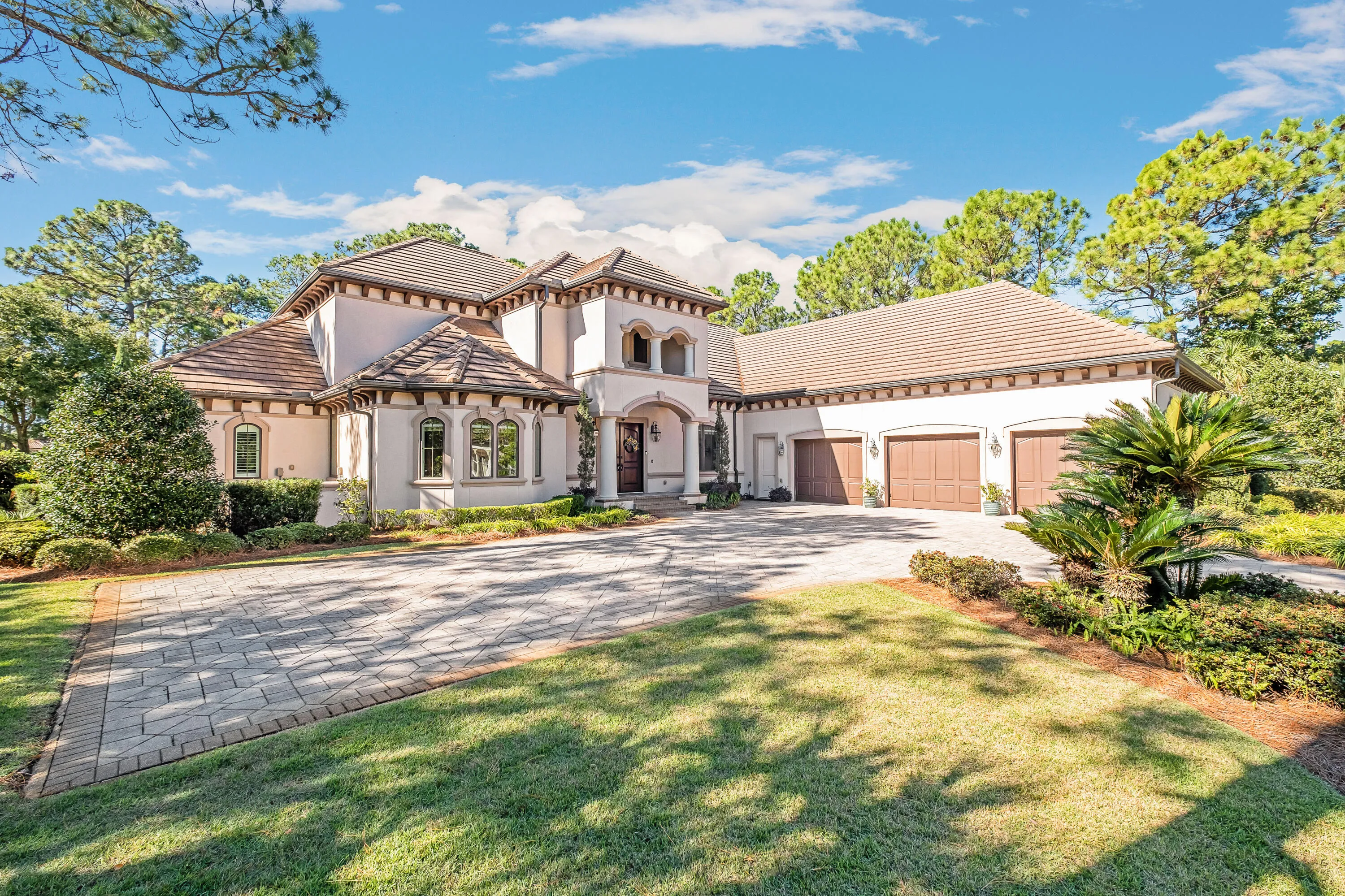 Miramar Beach, Florida 32550, United States, 5 Bedrooms Bedrooms, ,6 BathroomsBathrooms,Residential,Active,29864