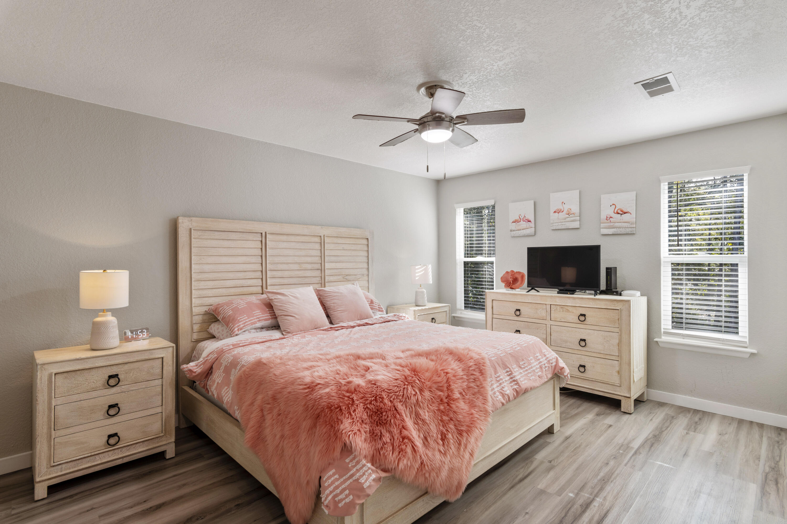 TOWN OF SANTA ROSA - Residential