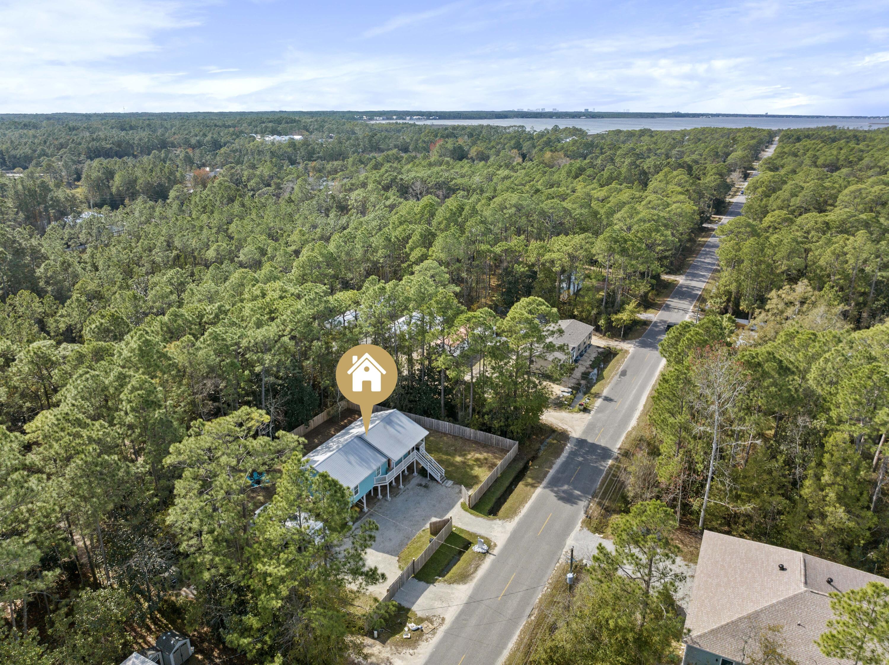 TOWN OF SANTA ROSA - Residential