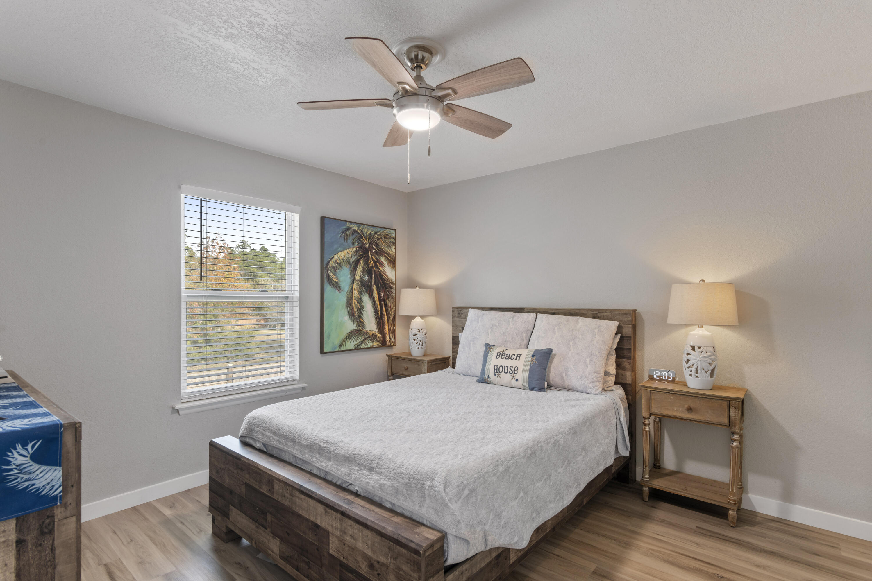 TOWN OF SANTA ROSA - Residential