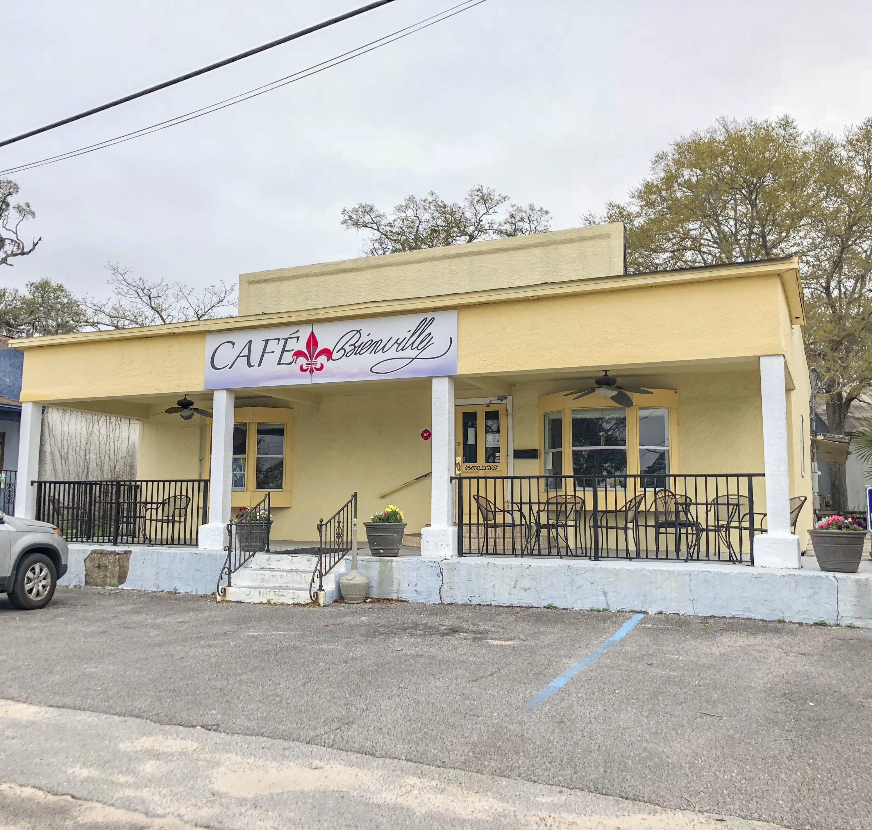 What An Amazing opportunity to own a part of Niceville's Historic Bayshore Drive. This 3900-square foot building sits across from Niceville's New Waterfront Park Giving it unobstructed views of Boggy Bayou. This is a great location for Niceville's newest Wine Bar, Micro Brewery or THE Great Restaurant of your dreams.