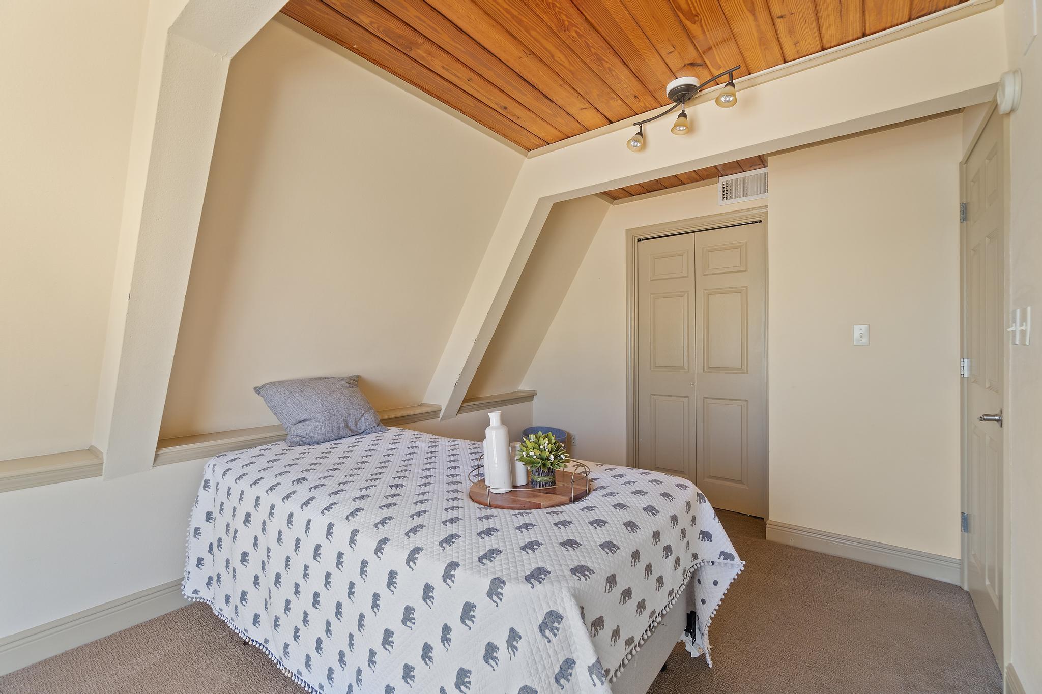 NAVARRE BEACH RESIDENTIAL - Residential