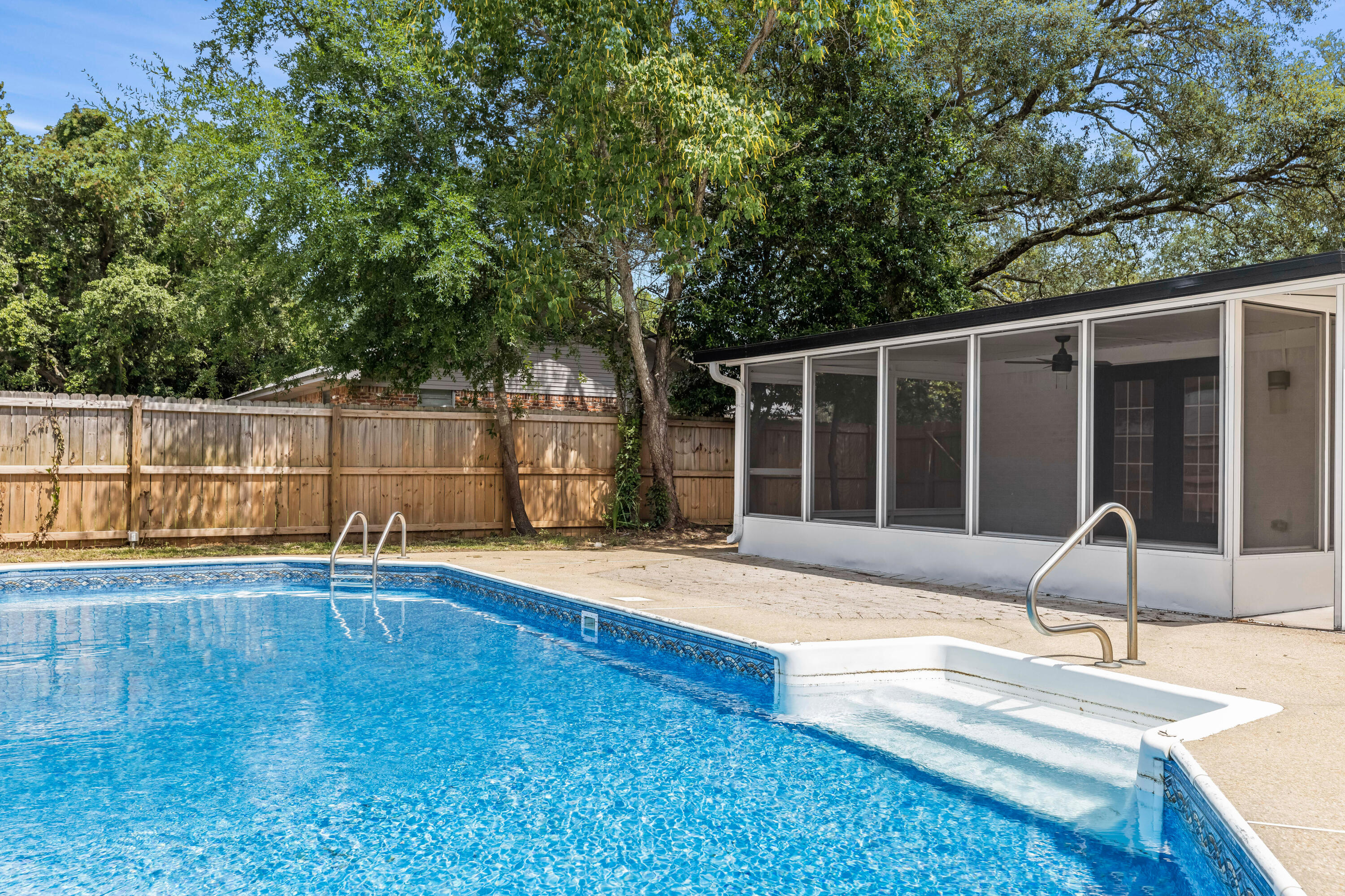 COLONY ESTATES 3RD ADDN - Residential