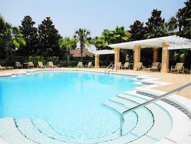 TURNBERRY VILLAS CONDO - Residential