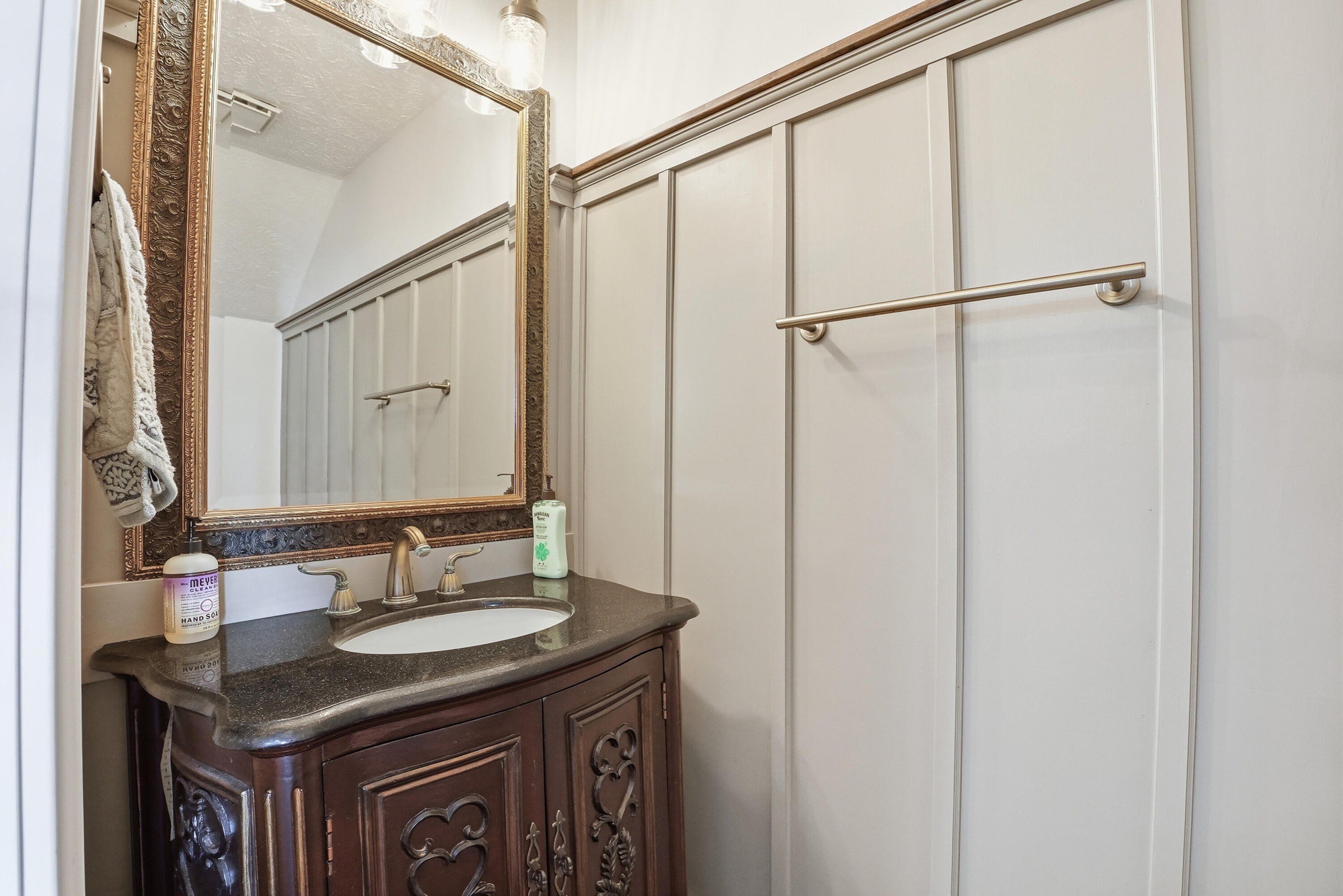 COMMODORES LANDING - Residential