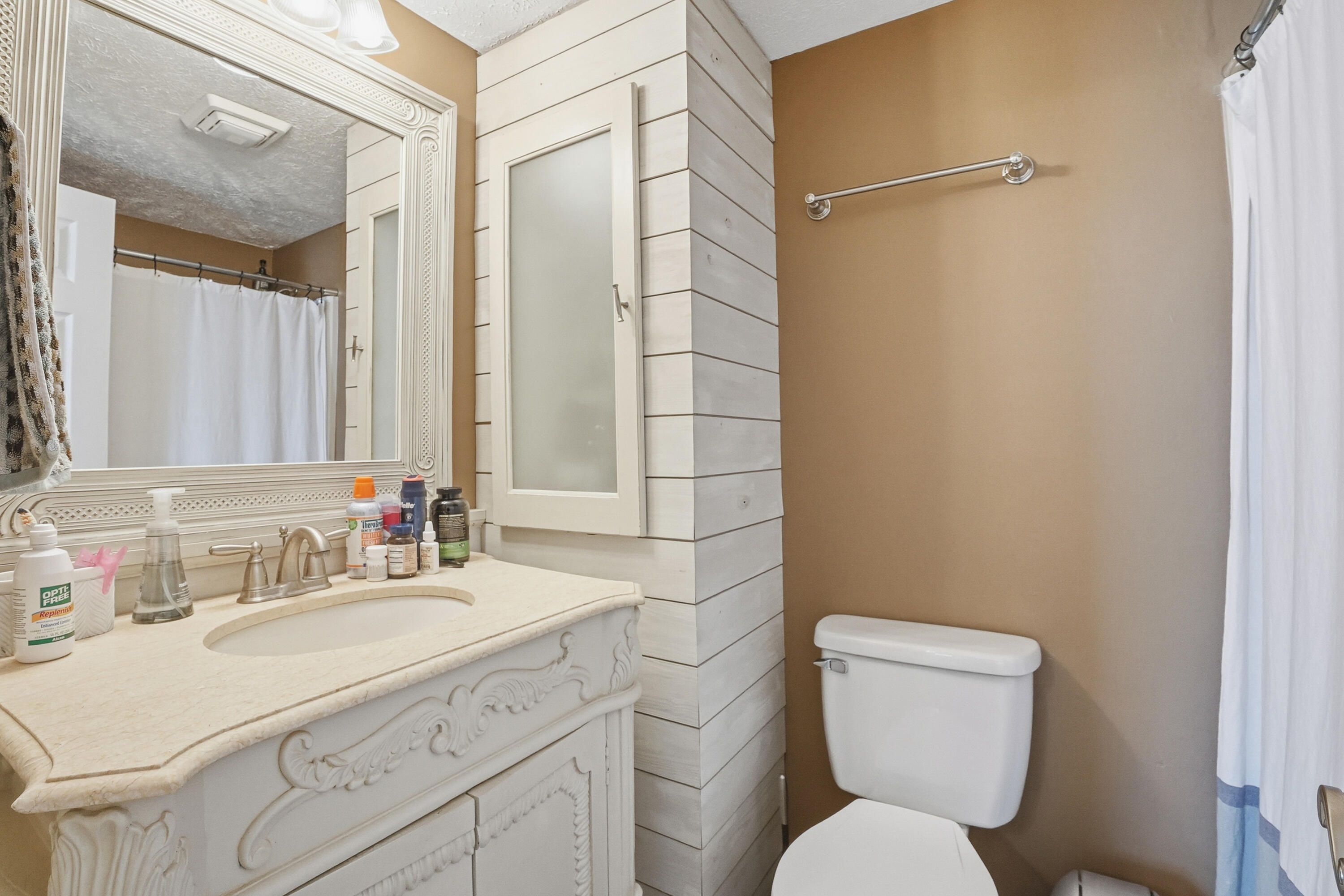 COMMODORES LANDING - Residential