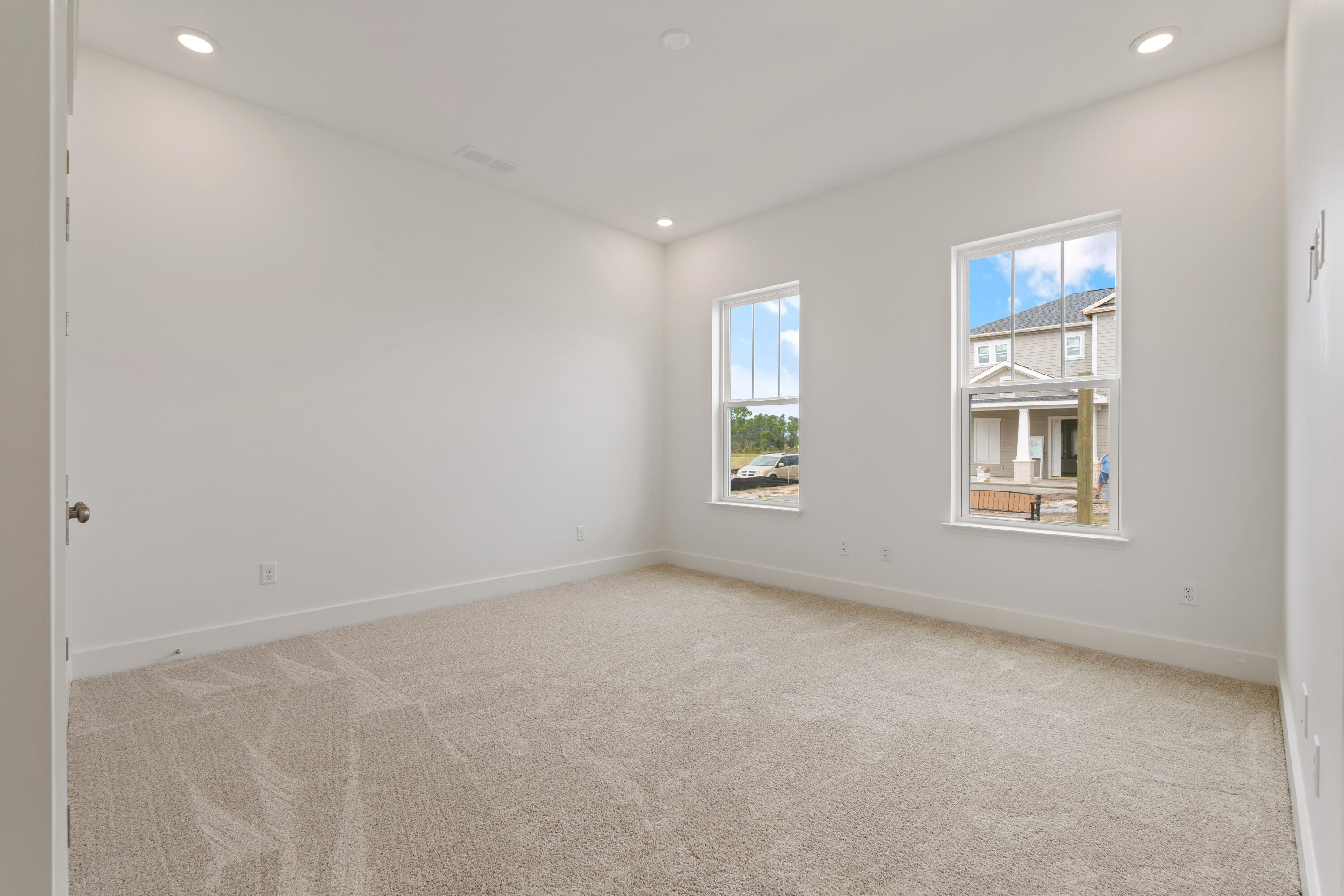 SWEET BAY - Residential