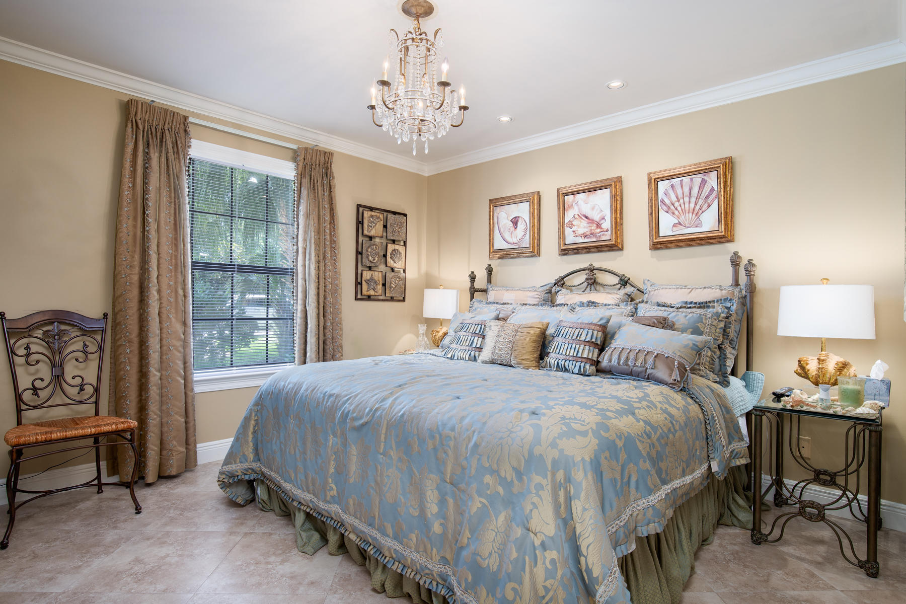 GOLF VIEW - Residential