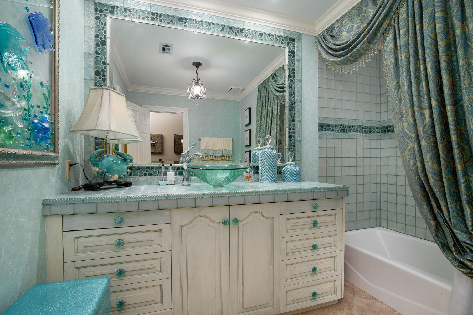 GOLF VIEW - Residential