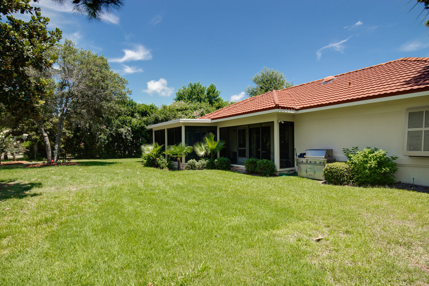 GOLF VIEW - Residential
