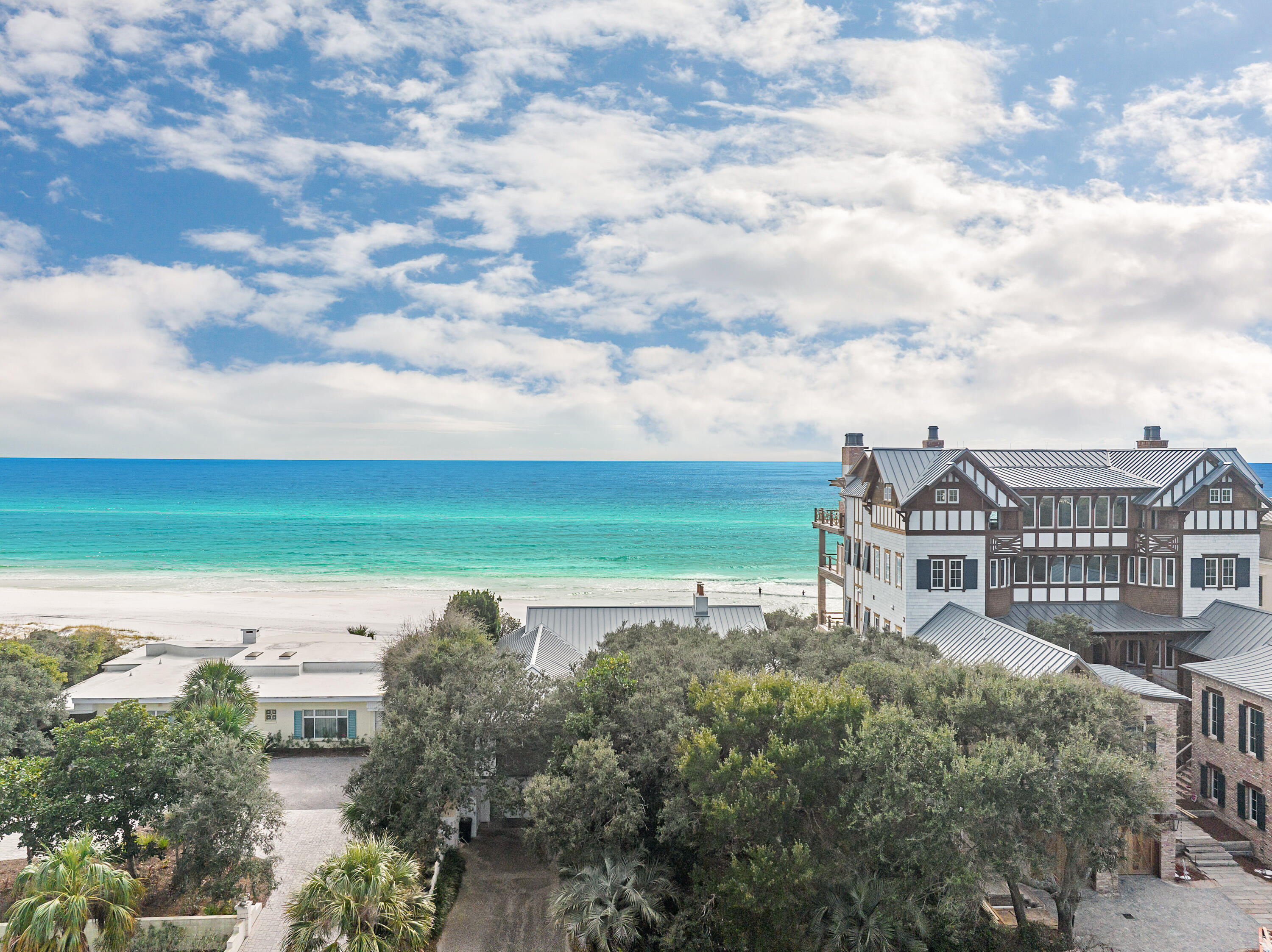 BLUE MOUNTAIN BEACH - Residential