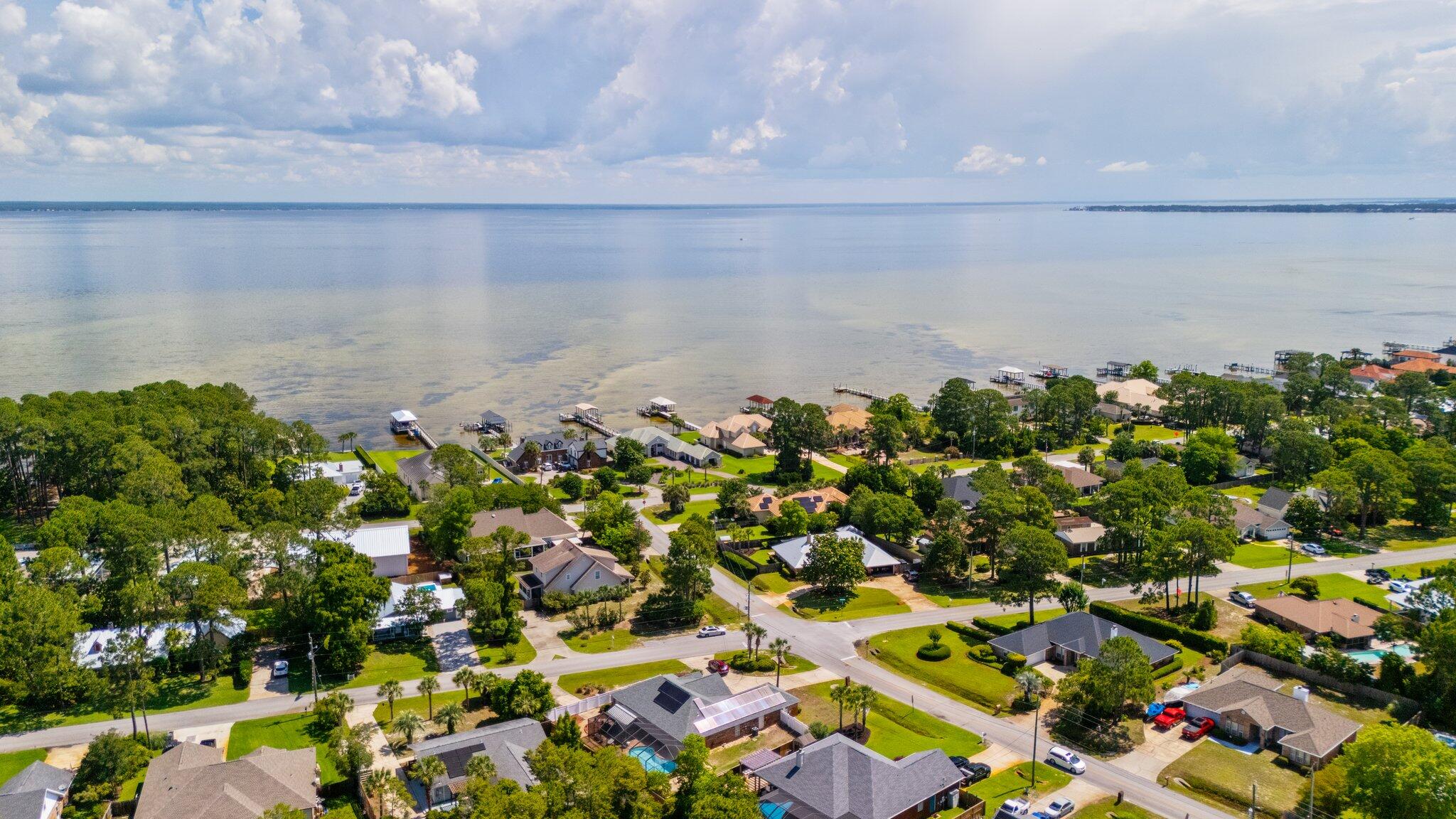 HOLIDAY SHORES EST 4TH ADDN - Residential