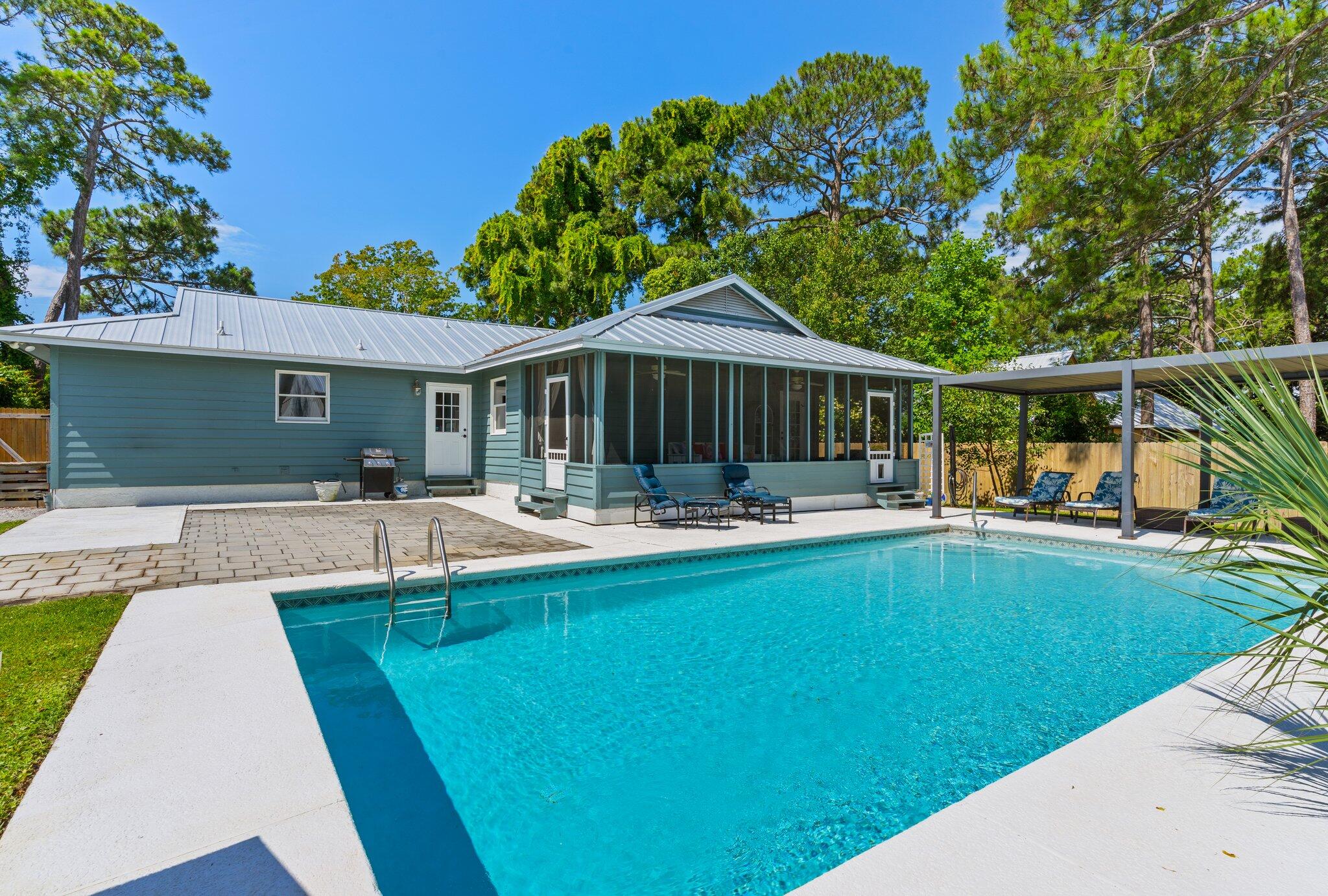 HOLIDAY SHORES EST 4TH ADDN - Residential