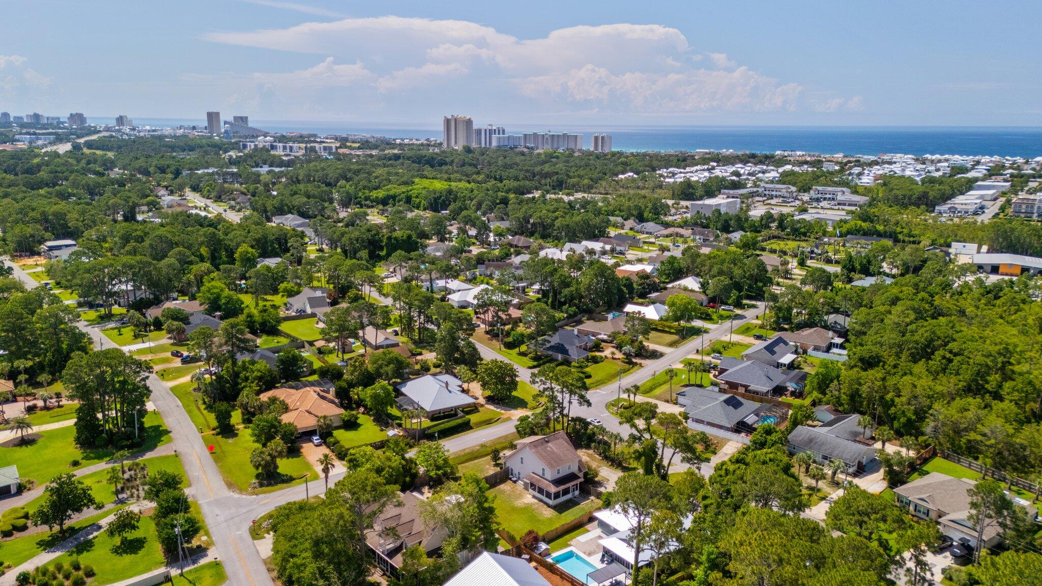 HOLIDAY SHORES EST 4TH ADDN - Residential