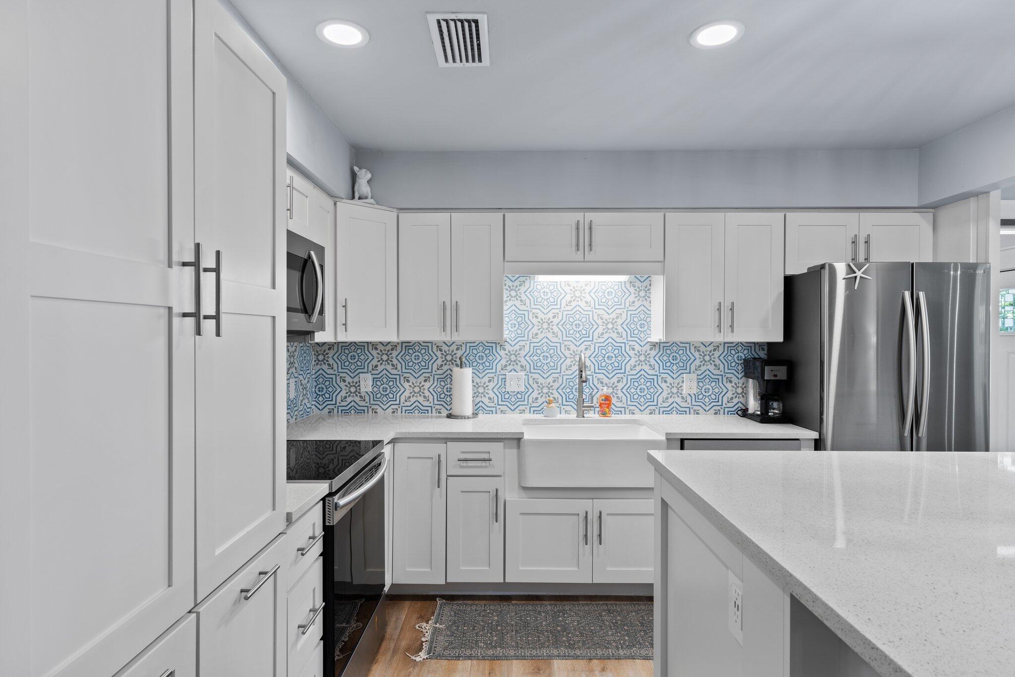 HOLIDAY SHORES EST 4TH ADDN - Residential