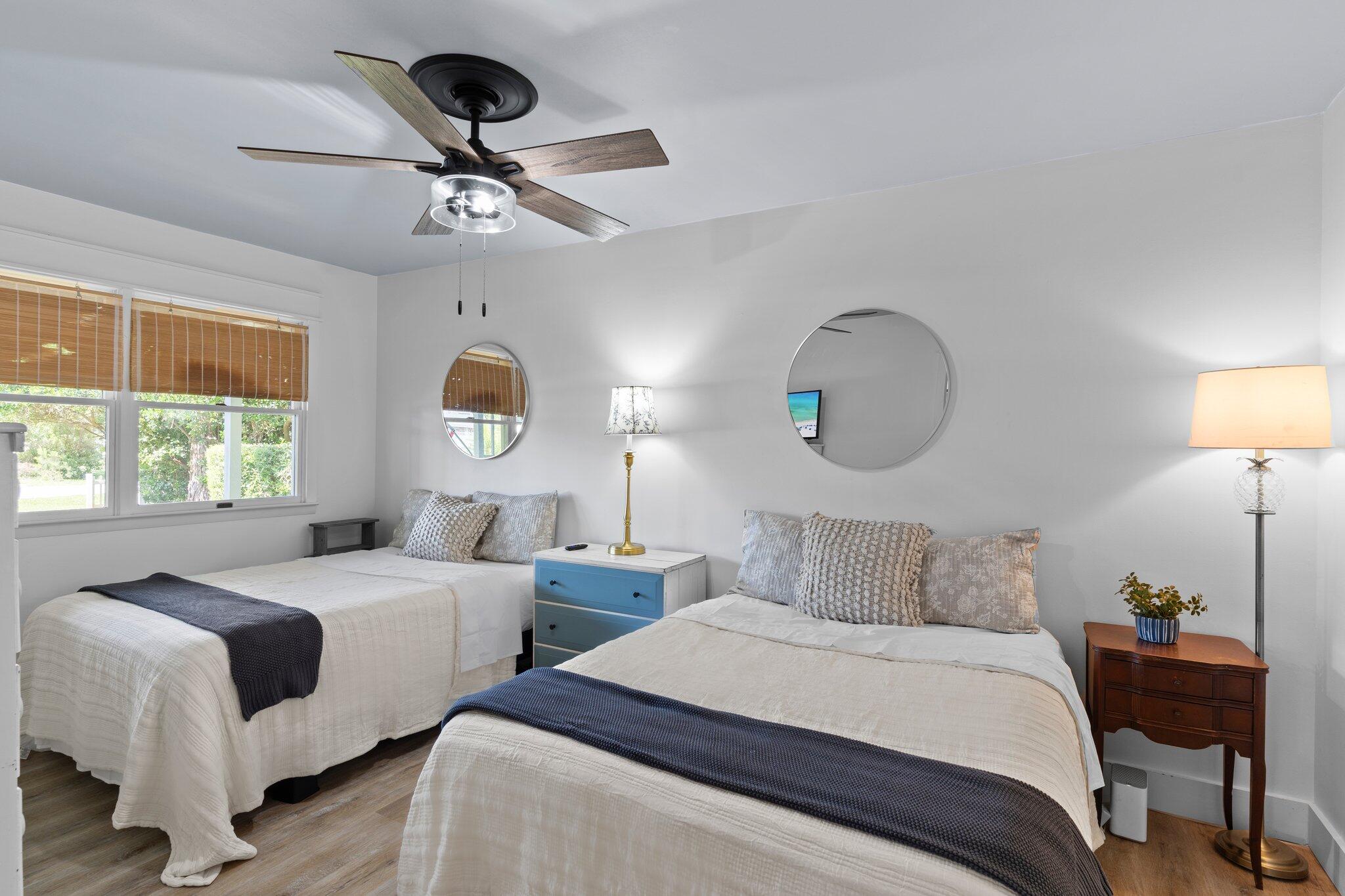HOLIDAY SHORES EST 4TH ADDN - Residential
