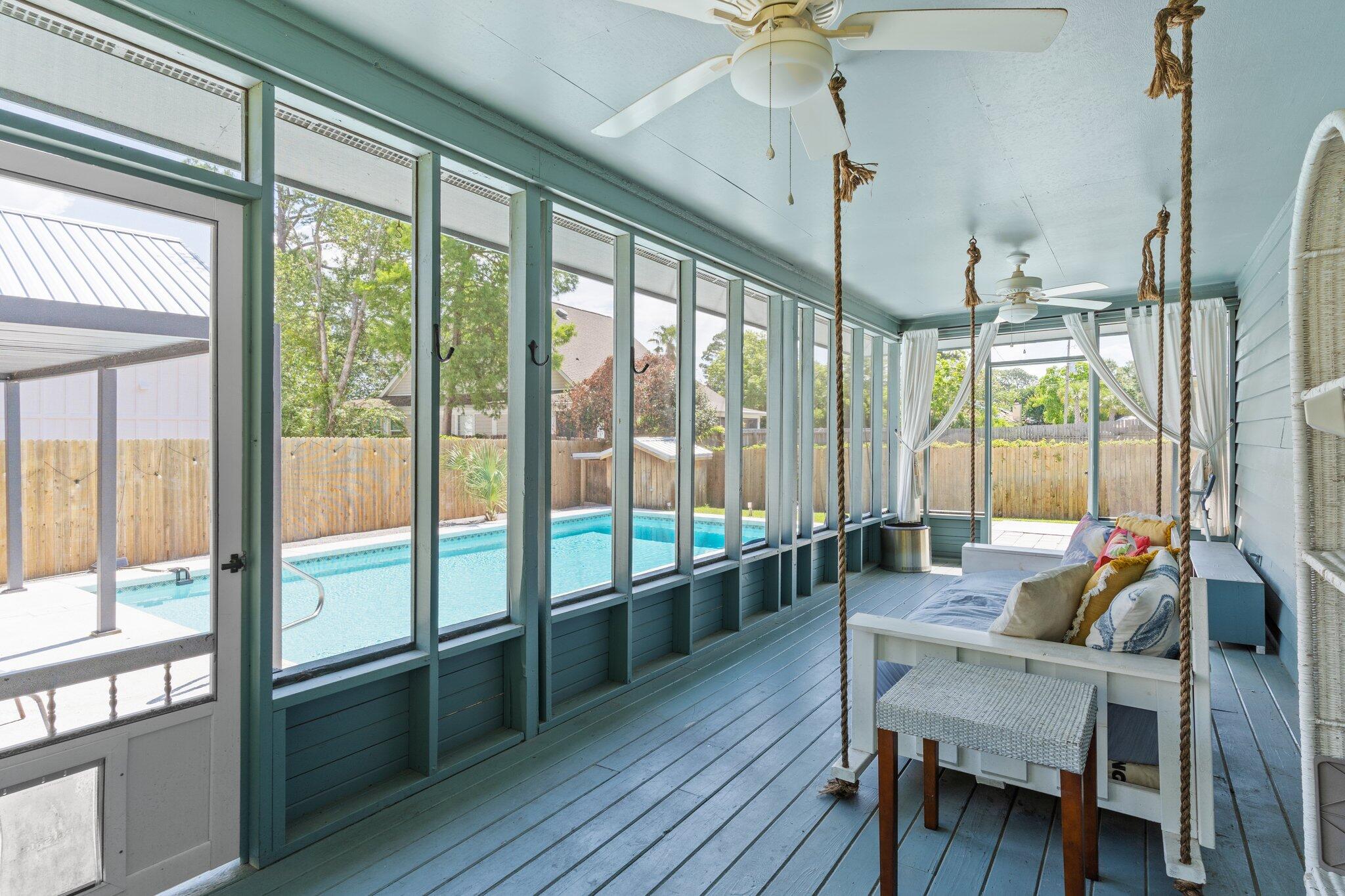 HOLIDAY SHORES EST 4TH ADDN - Residential
