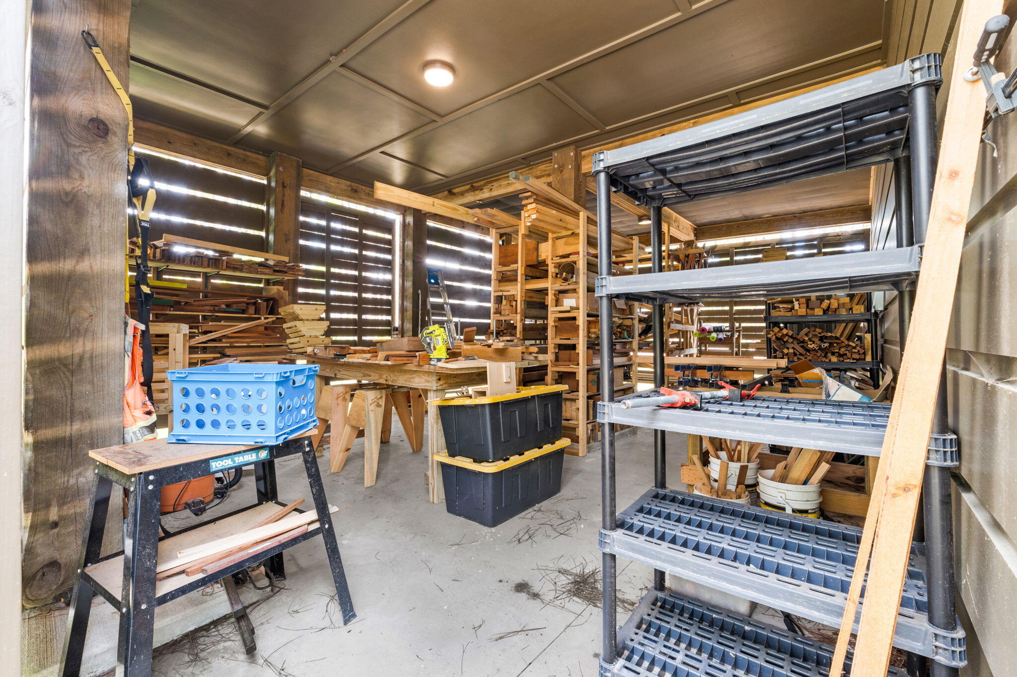 RIVERCAMPS ON CROOKED CREEK - Residential