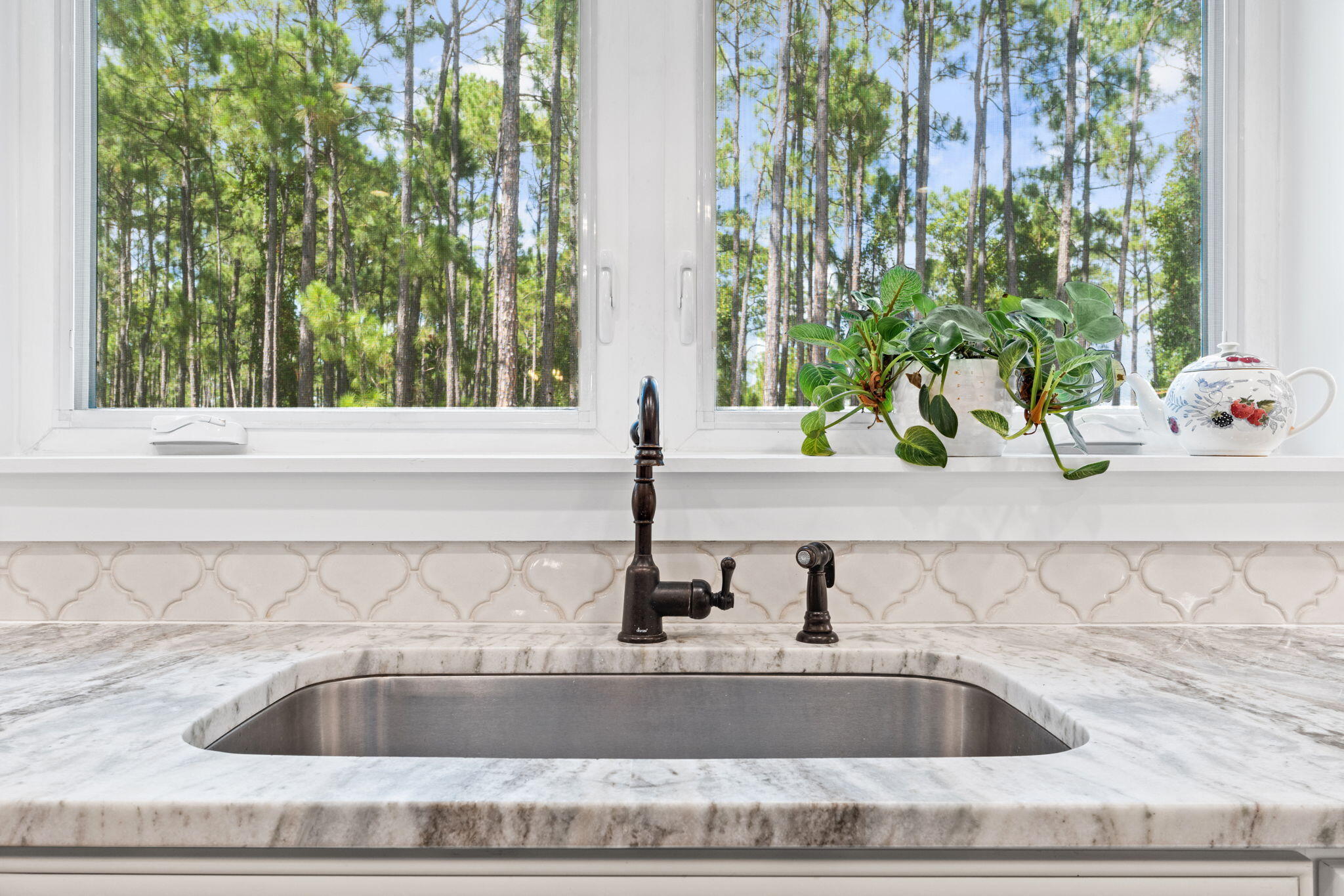 RIVERCAMPS ON CROOKED CREEK - Residential