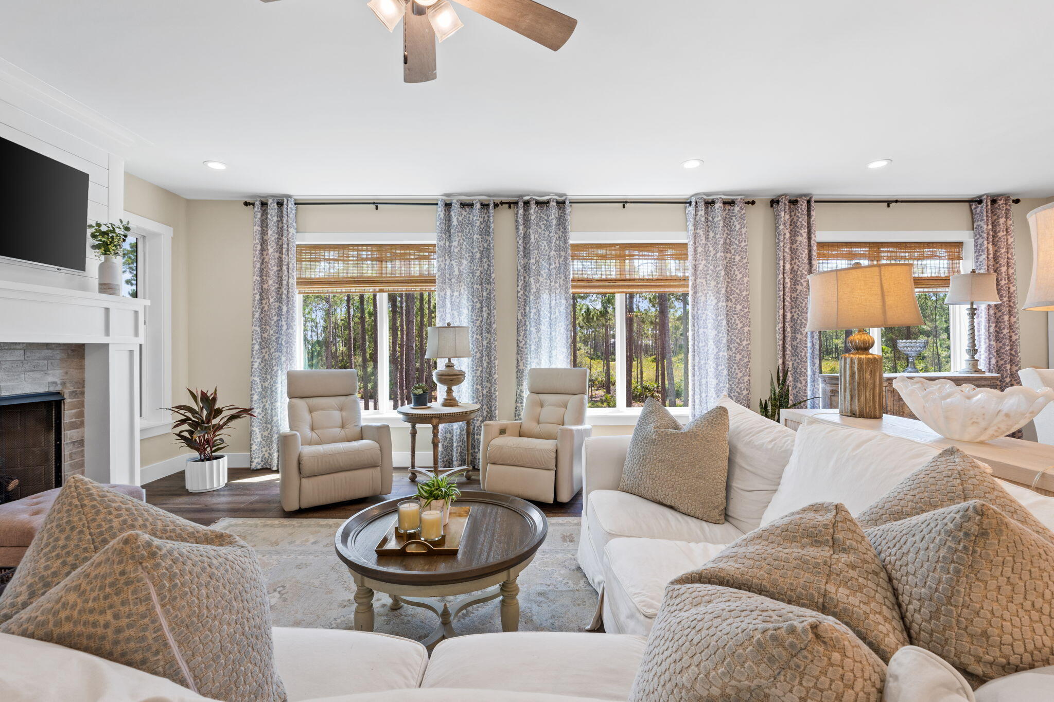 RIVERCAMPS ON CROOKED CREEK - Residential