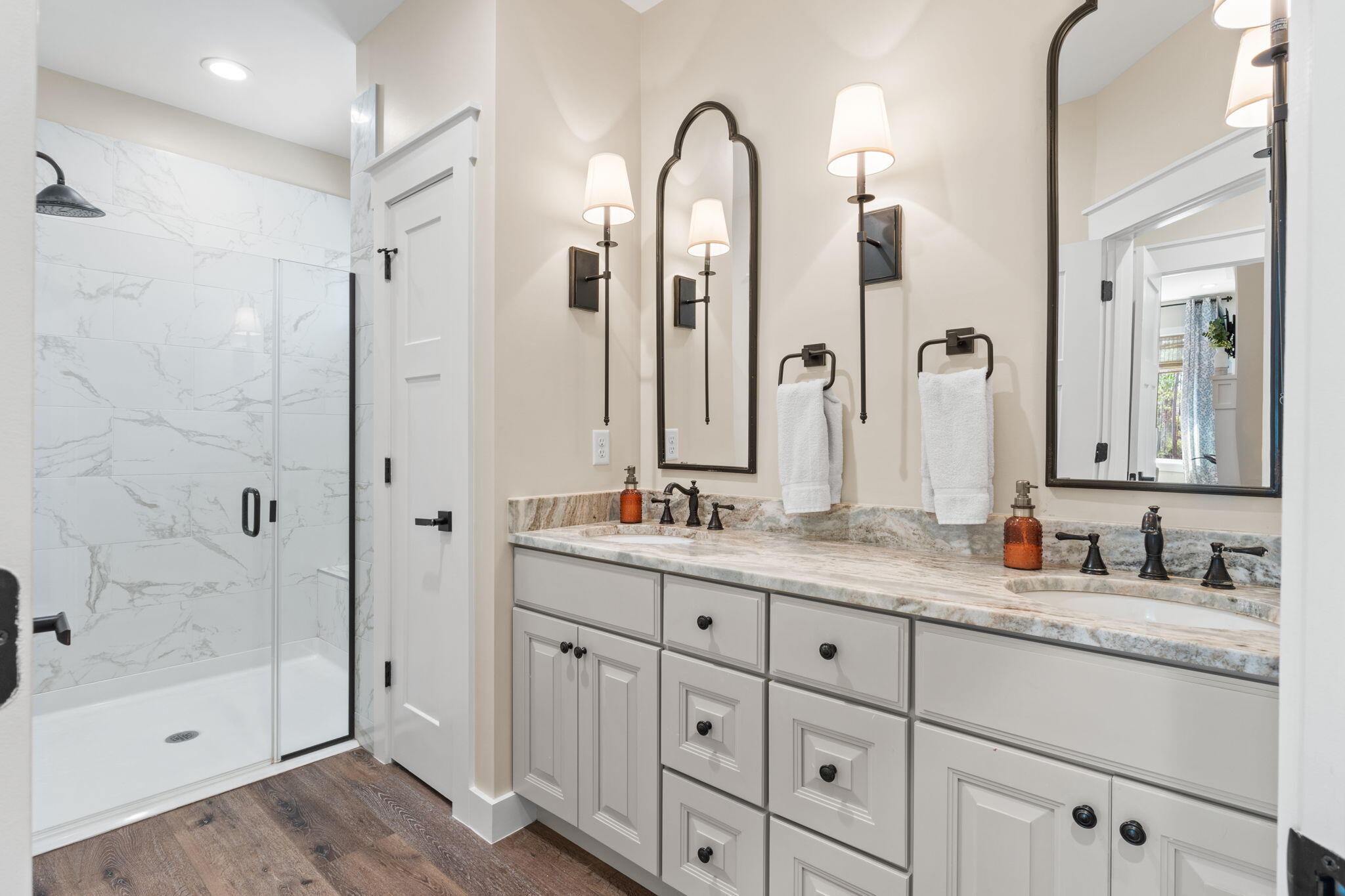 RIVERCAMPS ON CROOKED CREEK - Residential