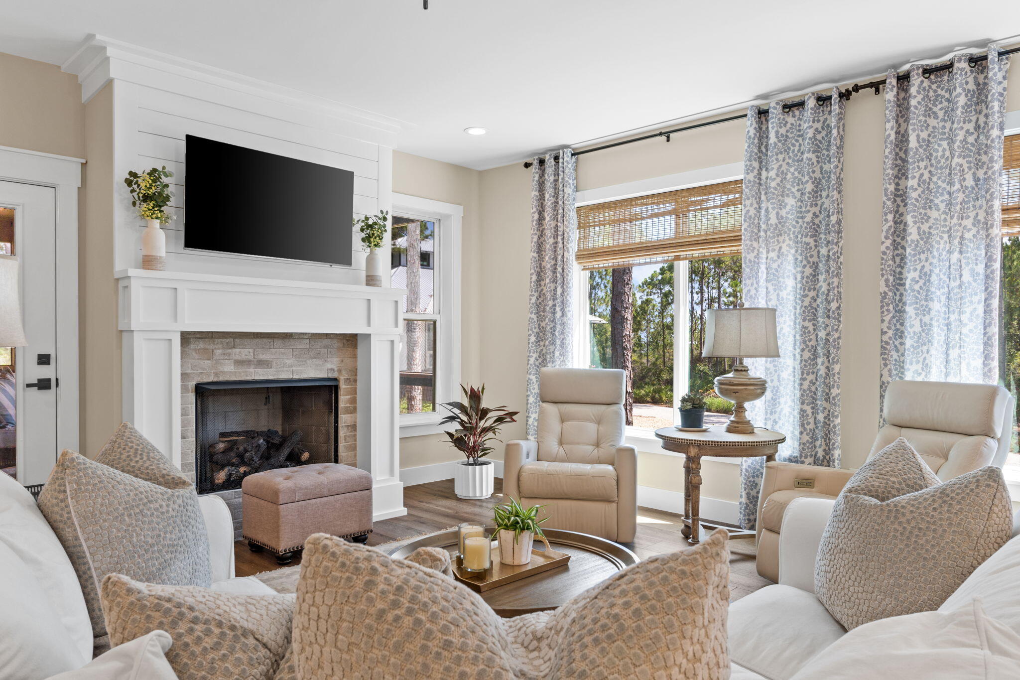 RIVERCAMPS ON CROOKED CREEK - Residential