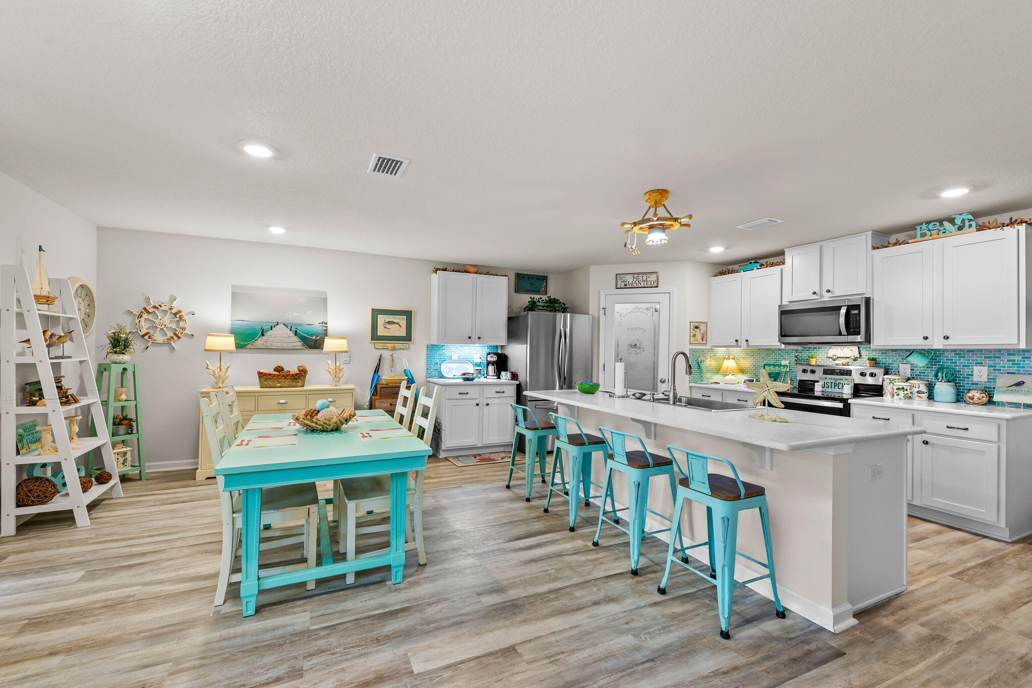 BRIDLEWOOD - Residential