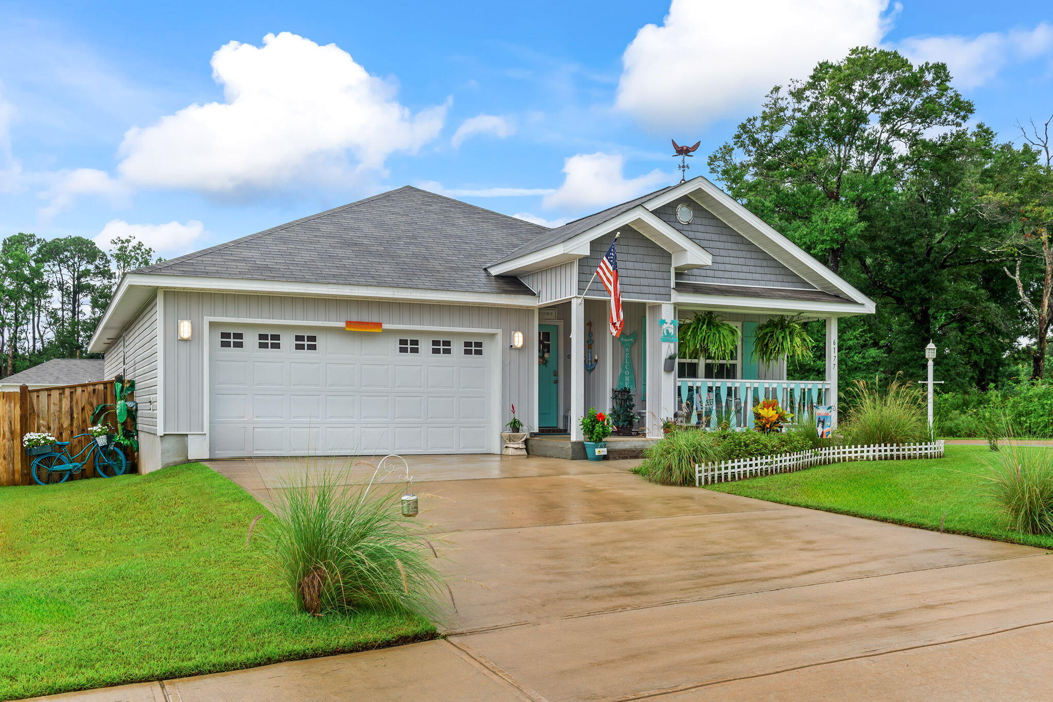 BRIDLEWOOD - Residential