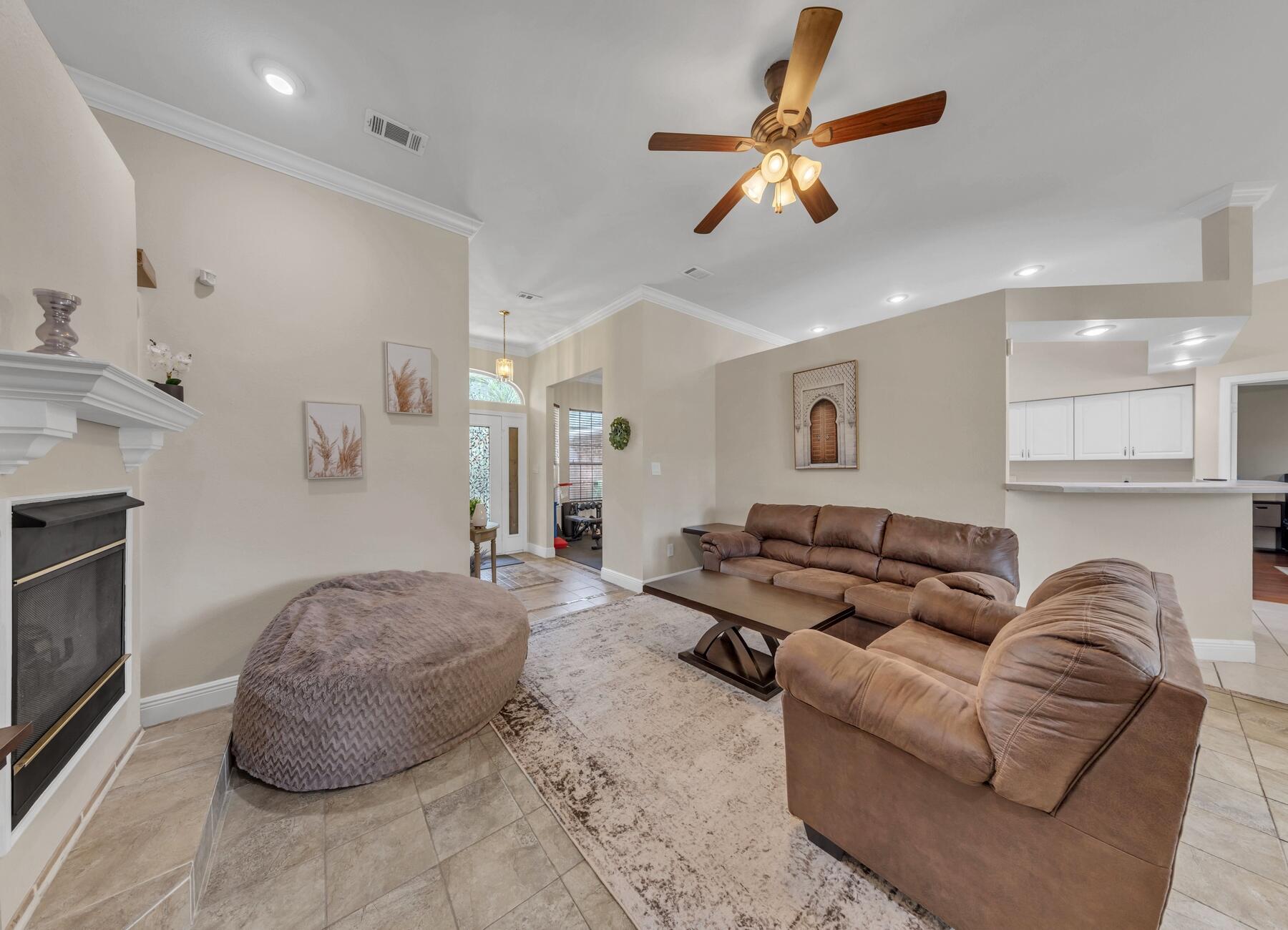 HOLLEY BY THE SEA - Residential