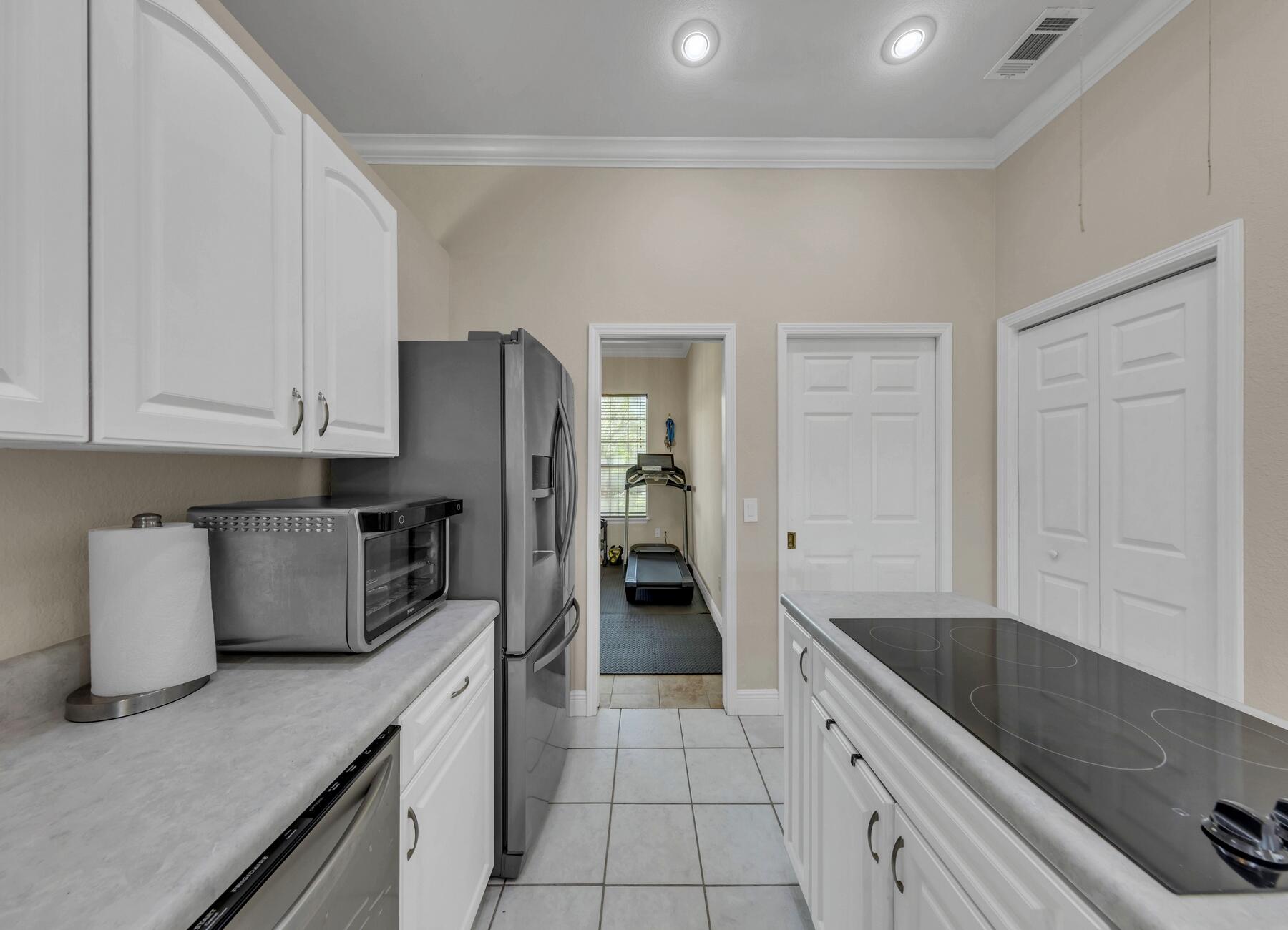 HOLLEY BY THE SEA - Residential