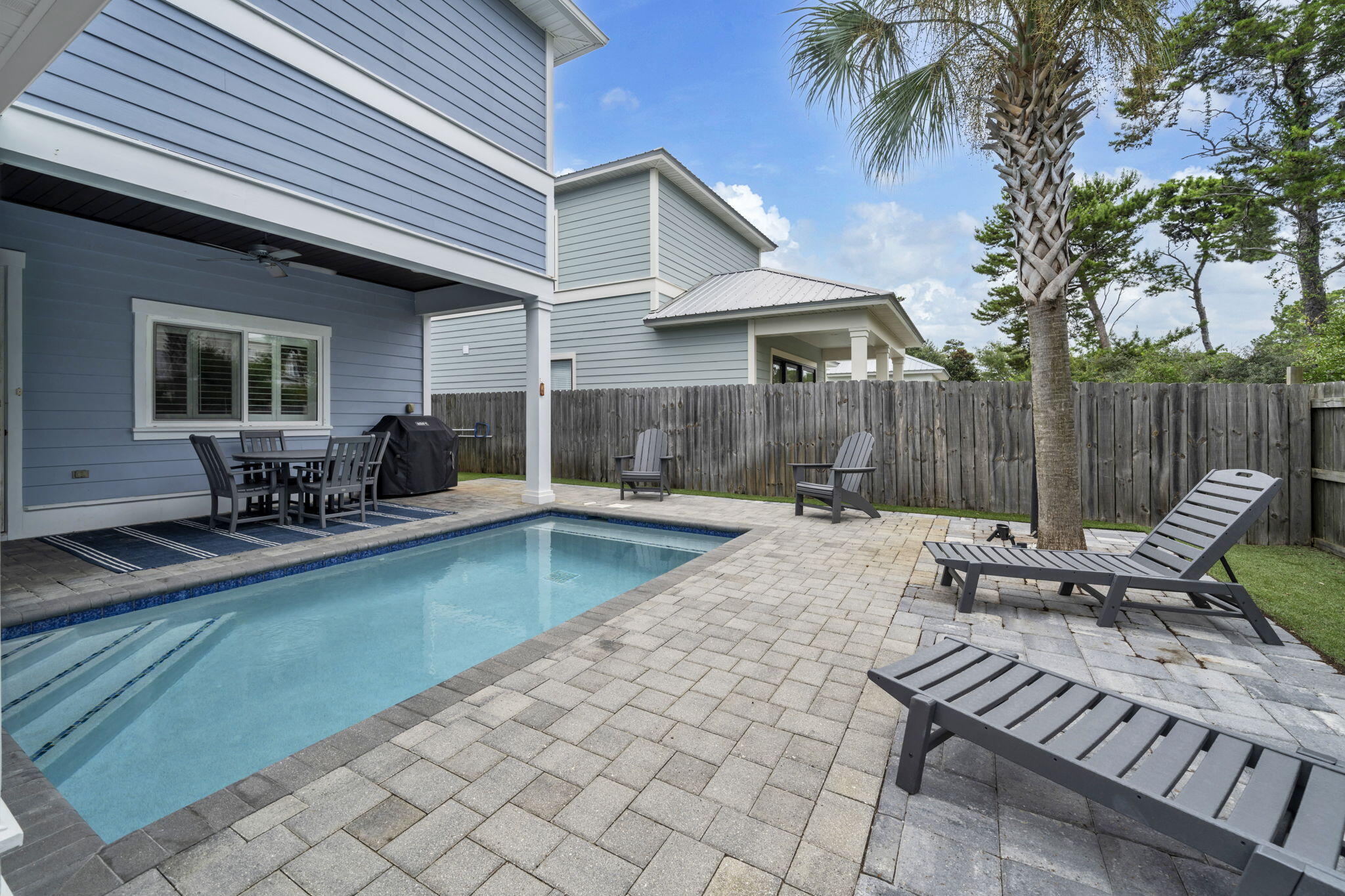 GulfPlace Retreat Homeowners - Residential