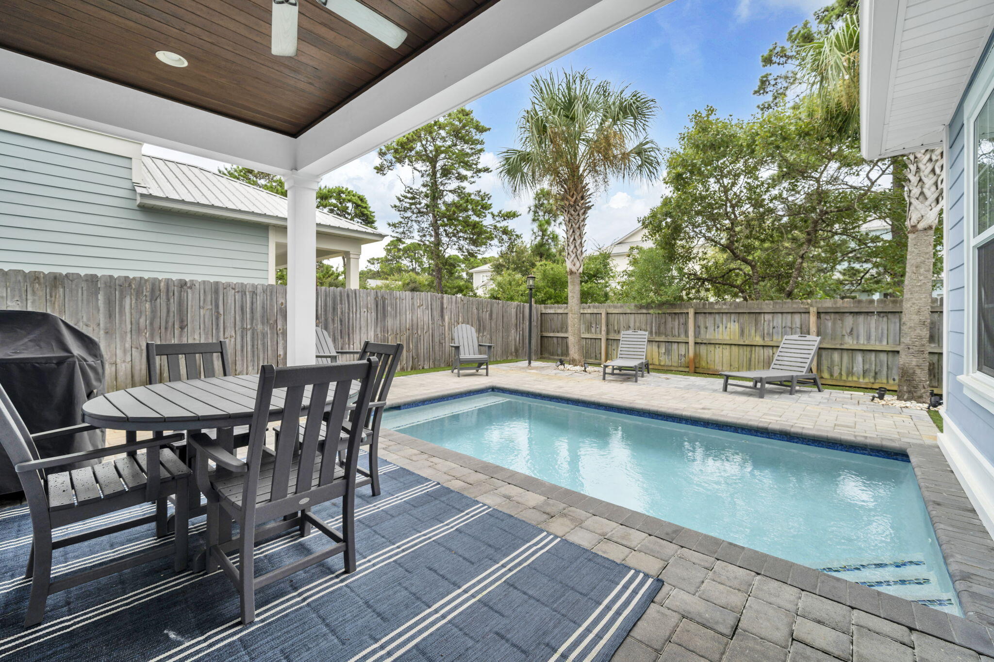 GulfPlace Retreat Homeowners - Residential