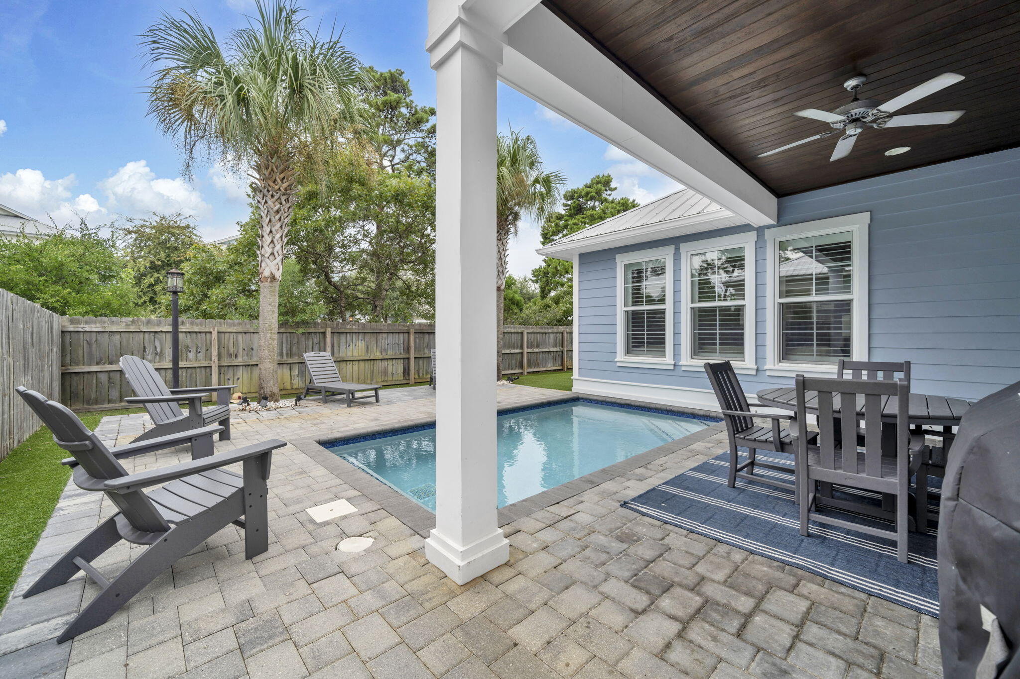GulfPlace Retreat Homeowners - Residential