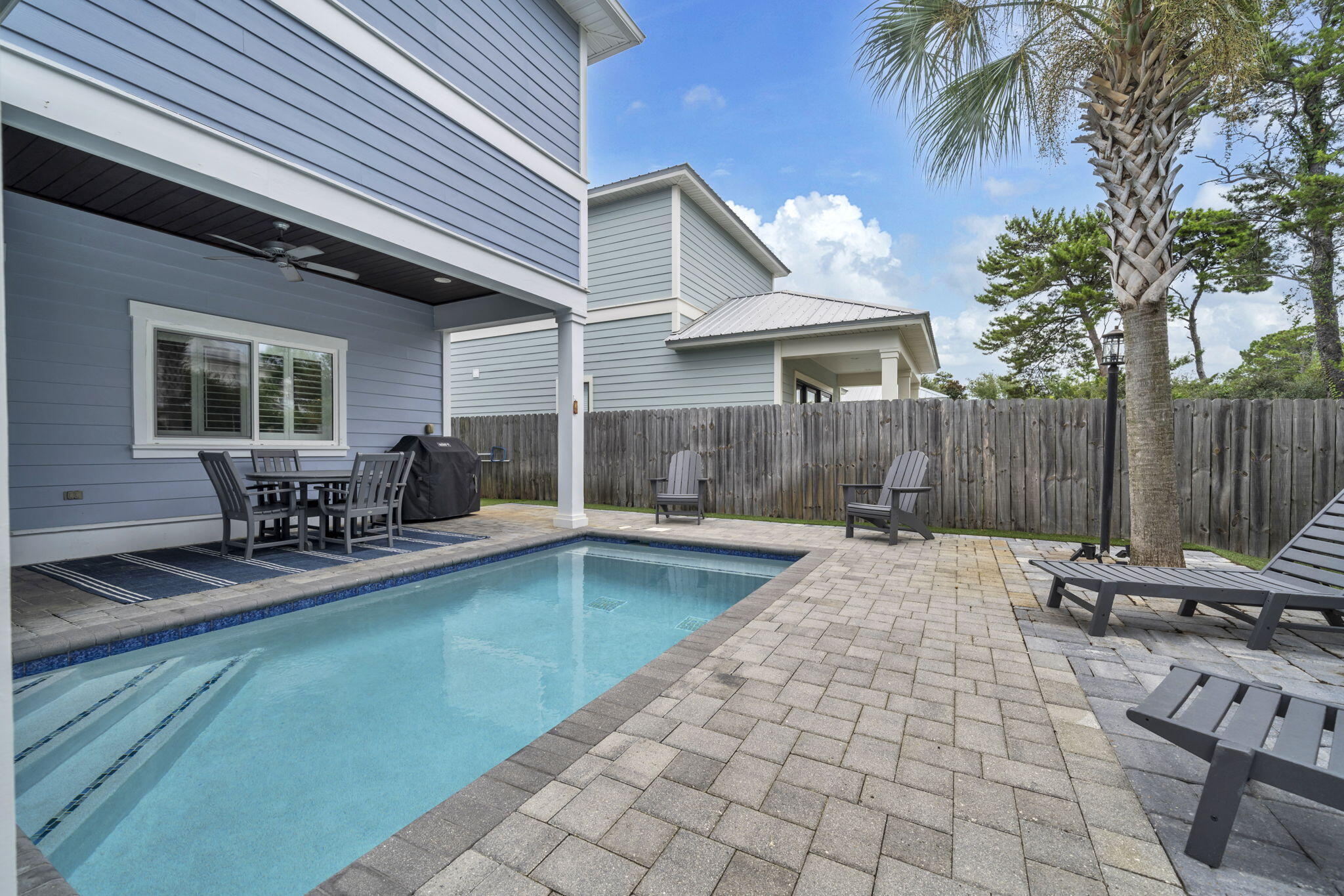GulfPlace Retreat Homeowners - Residential