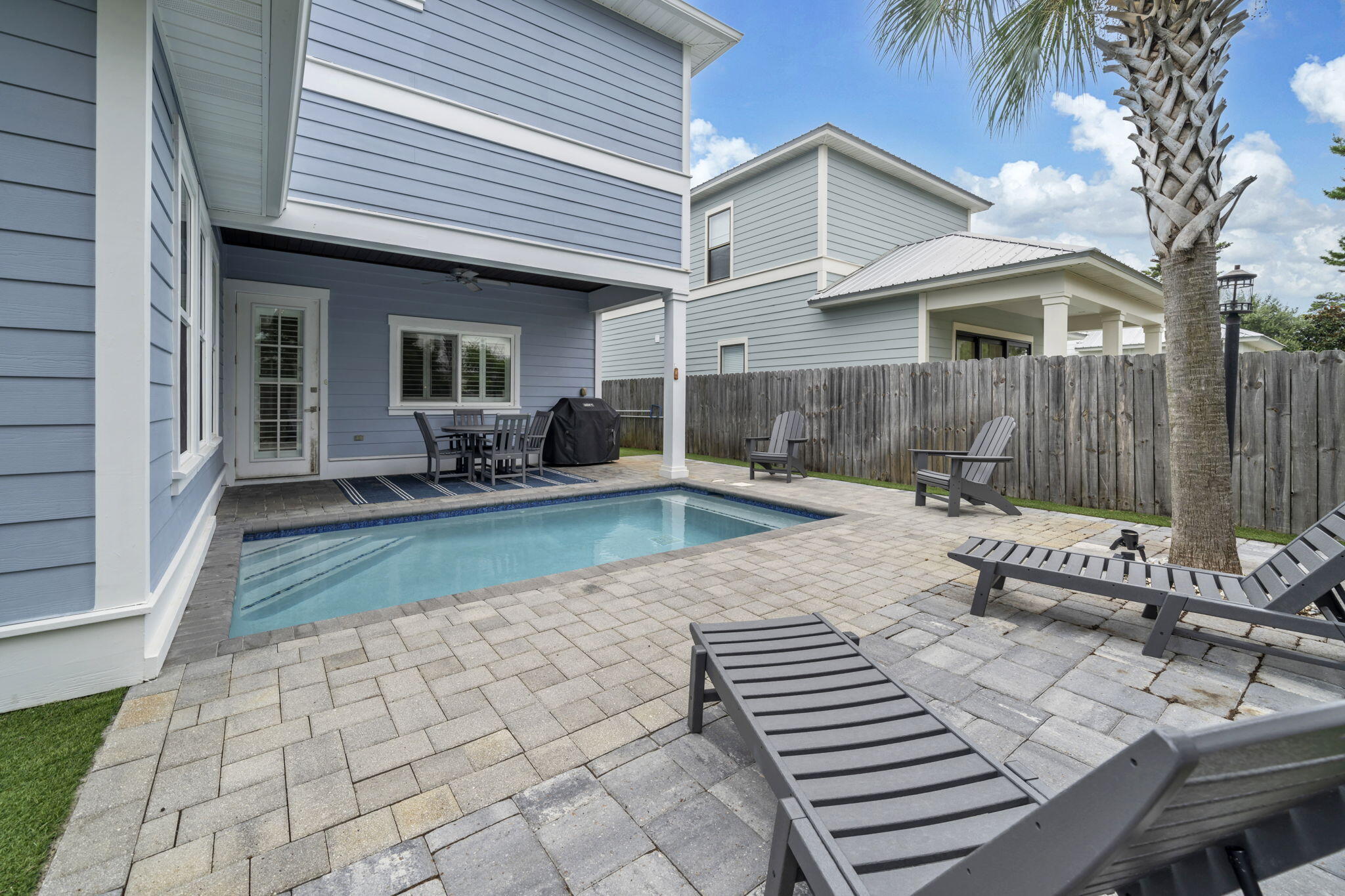 GulfPlace Retreat Homeowners - Residential