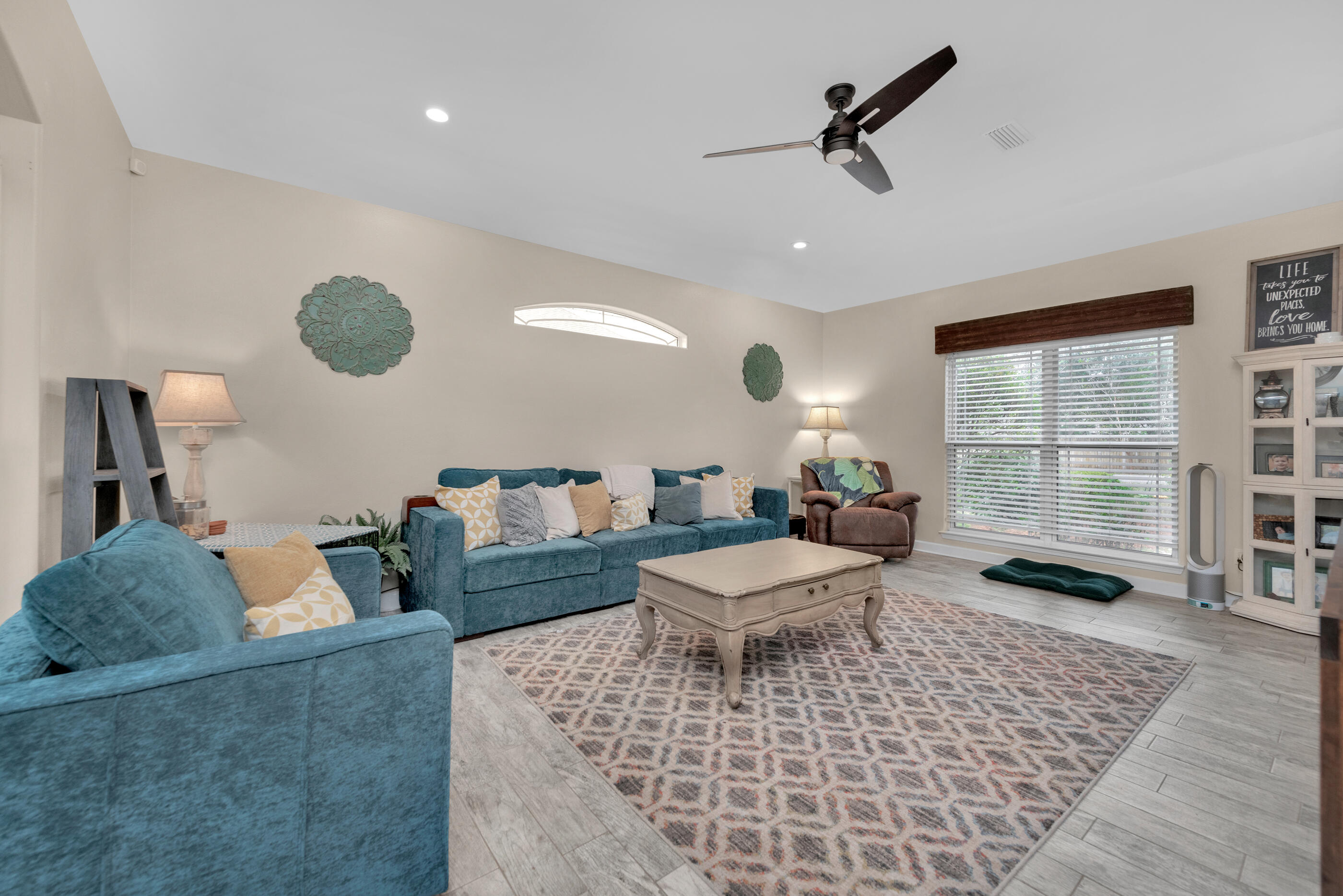 HUNTINGTON PH II S/D LOT 15 BLK A - Residential