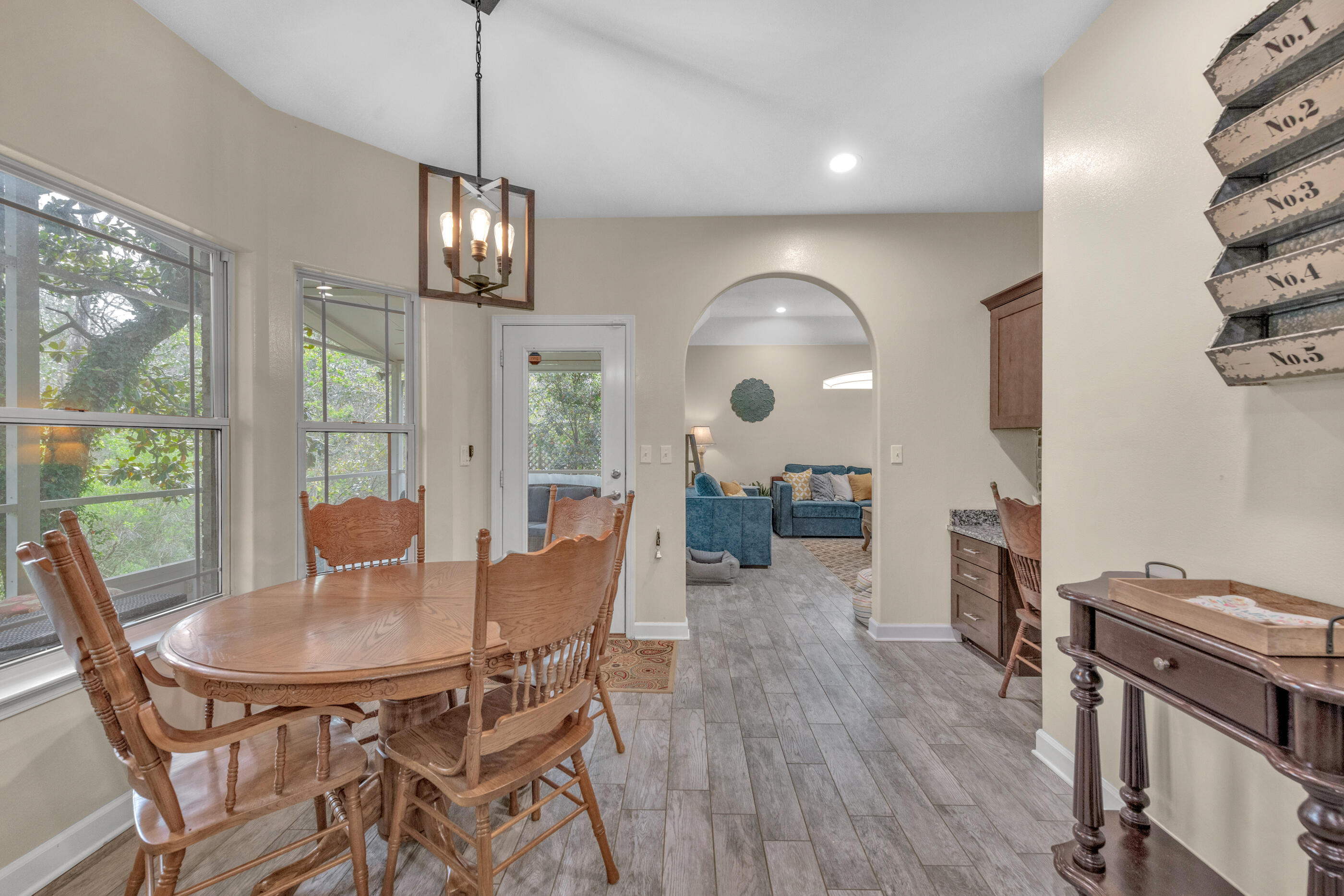 HUNTINGTON PH II S/D LOT 15 BLK A - Residential