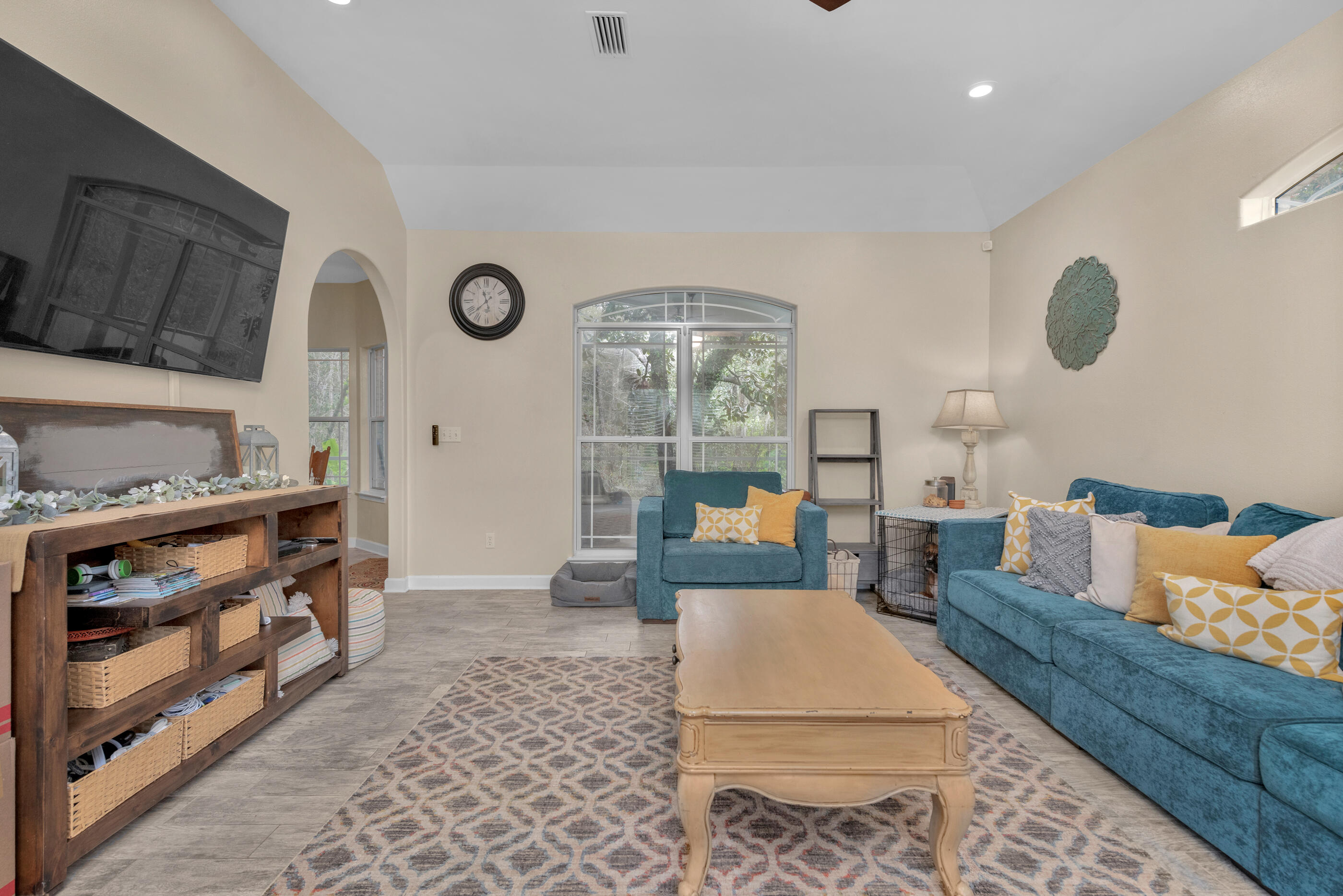 HUNTINGTON PH II S/D LOT 15 BLK A - Residential